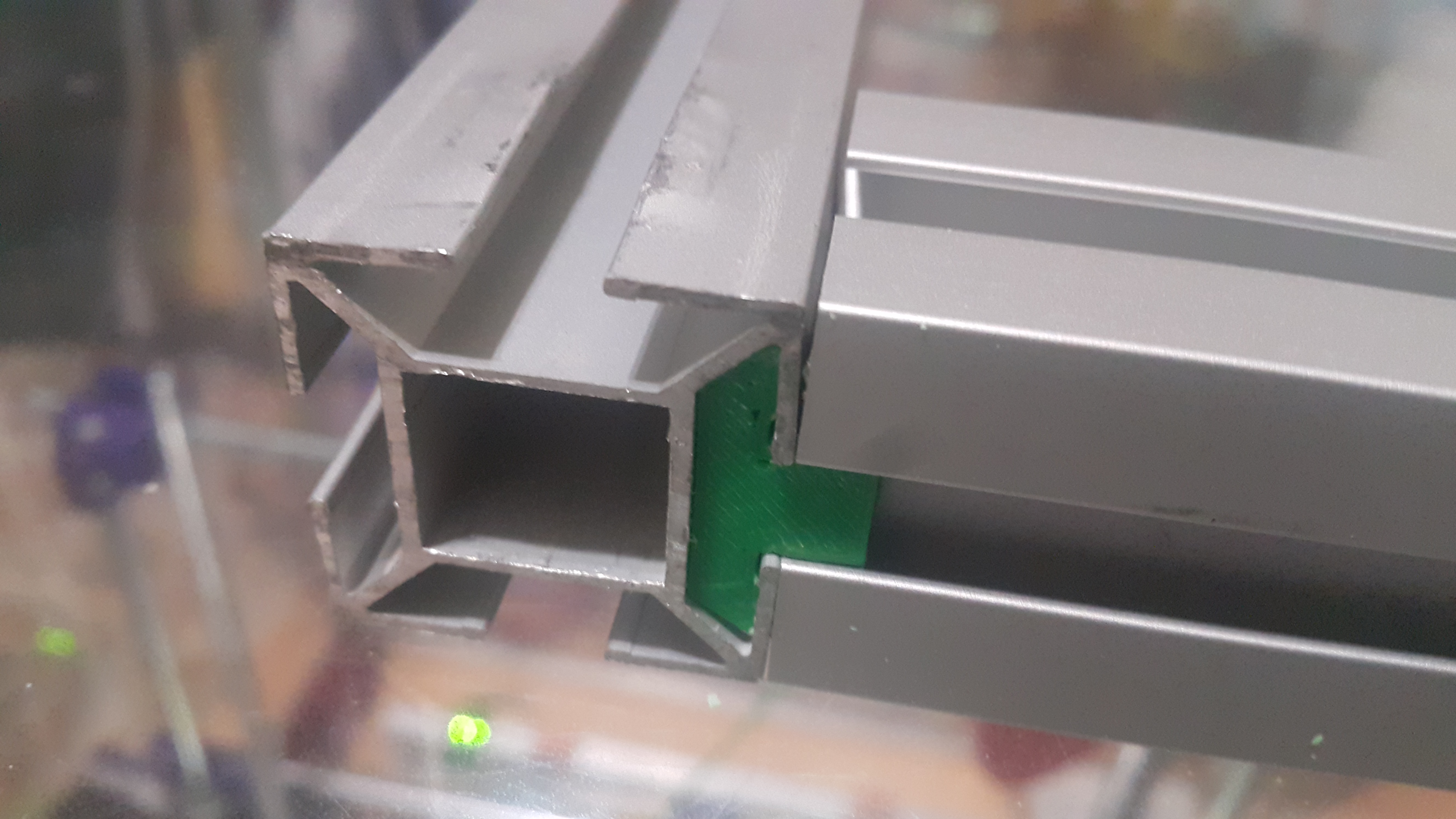 universal connector for aluminium profile system 32x32 mm