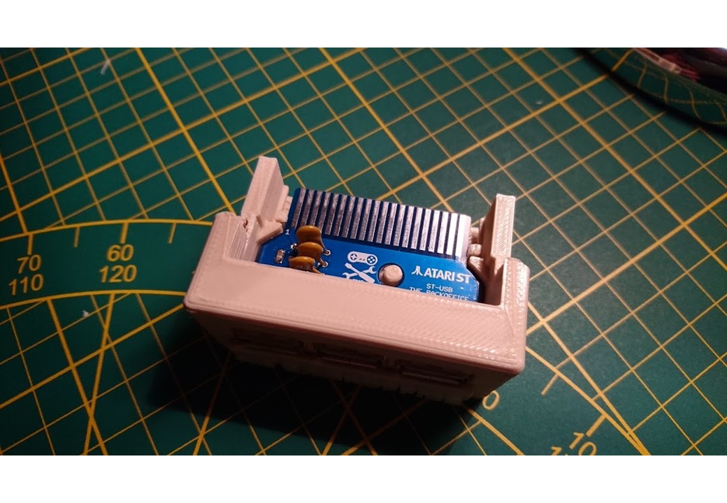 Case for the Backofficeshow Atari Cartridge Slot USB Power