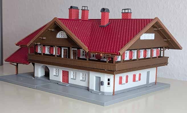 Bayrischzell Station H0 Scale Alpine Style Model Railroad