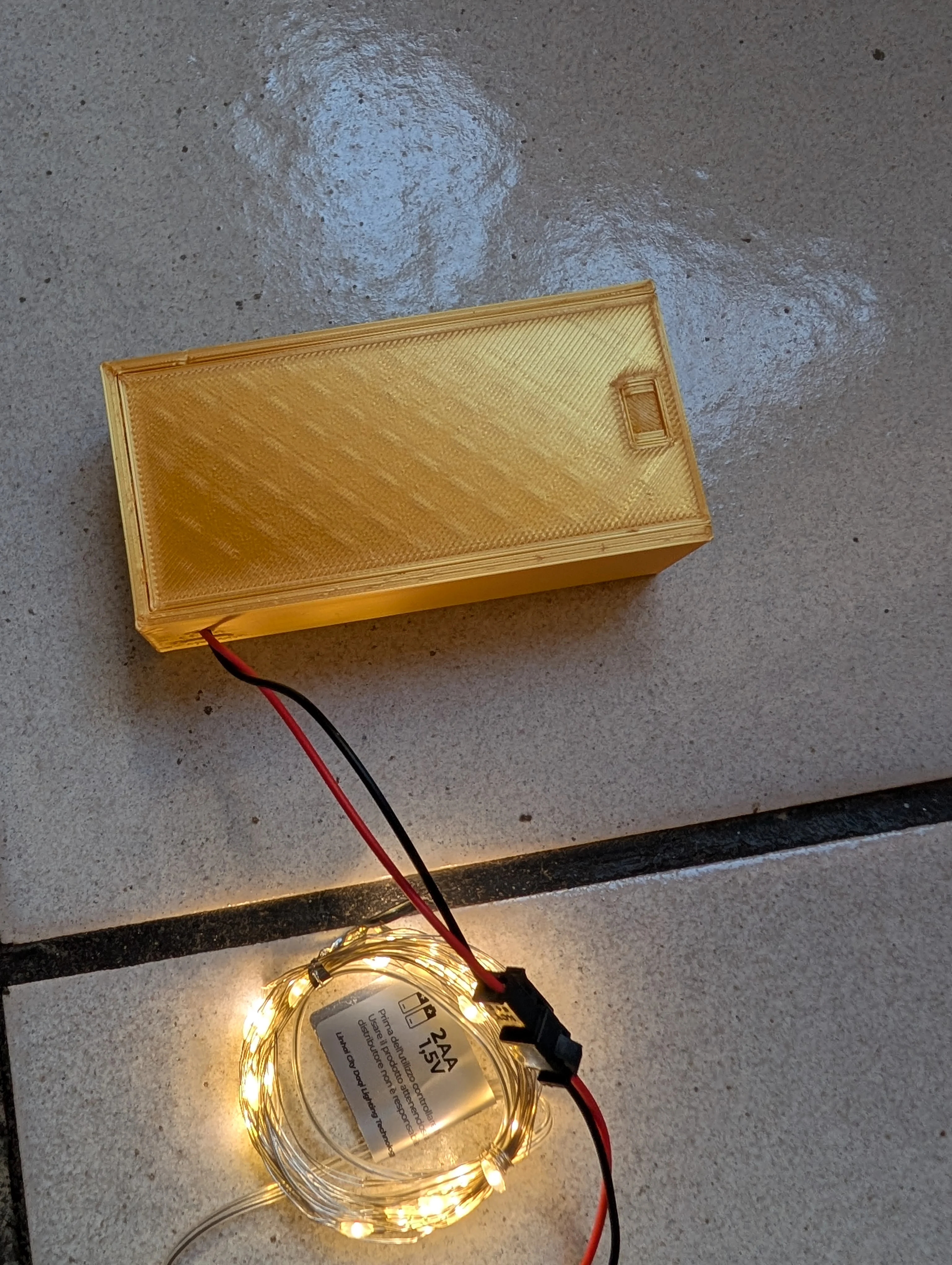 fairy light conversion box with lithium 18650 cells