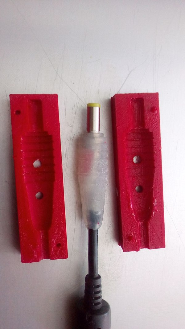 Press molds for molding ASUS power connector 5.5mm x 2.5mm