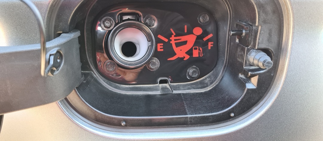 I30 N Tankmulde (negativ)