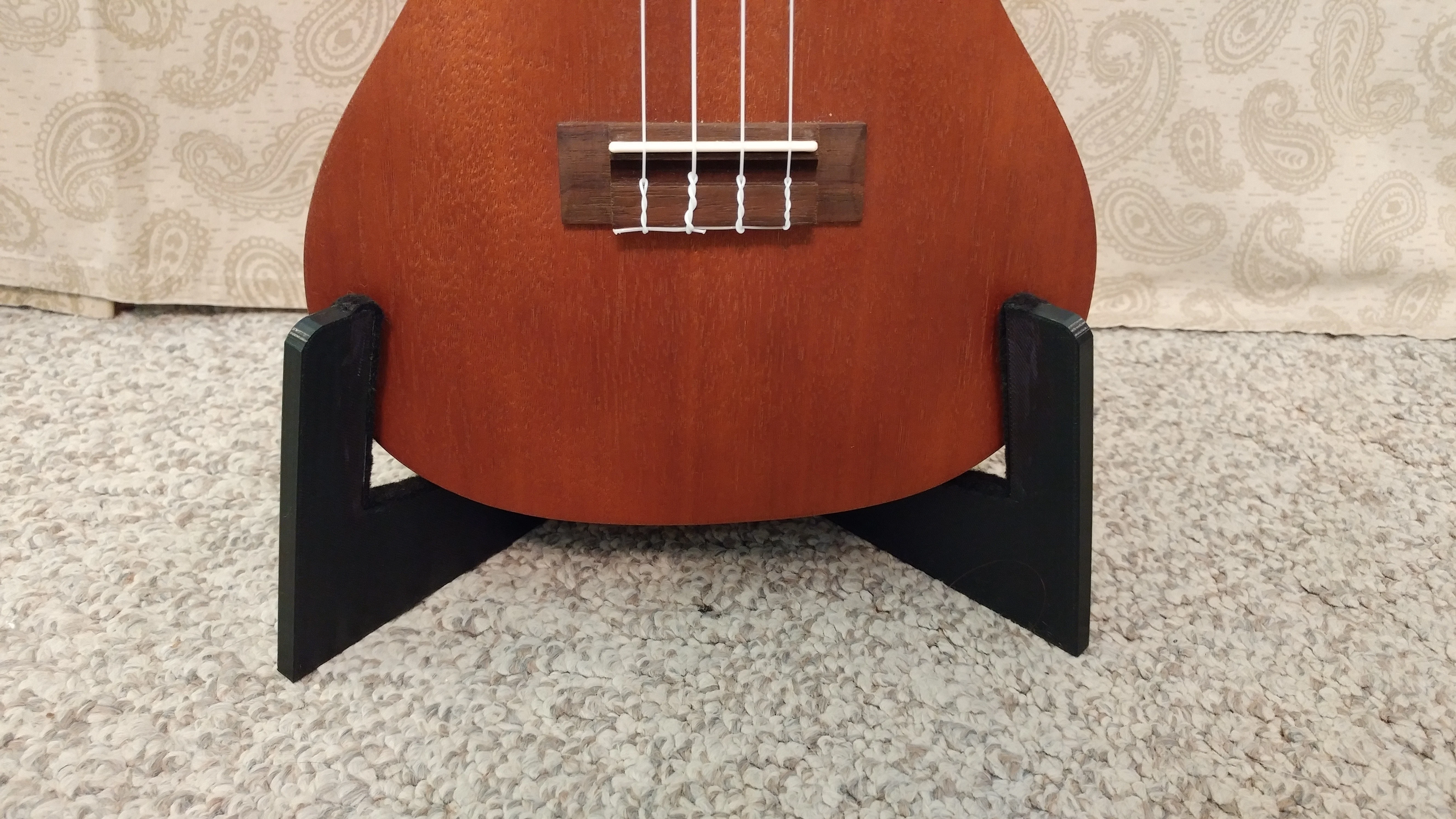 Folding Ukulele Stand