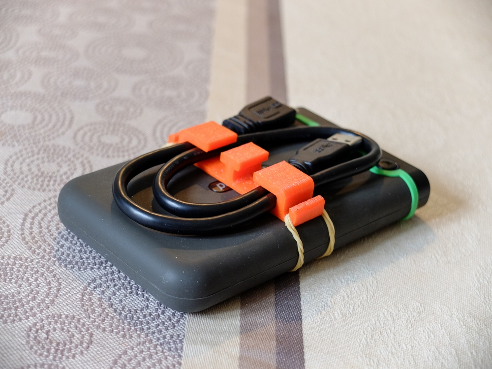External HDD cable holder