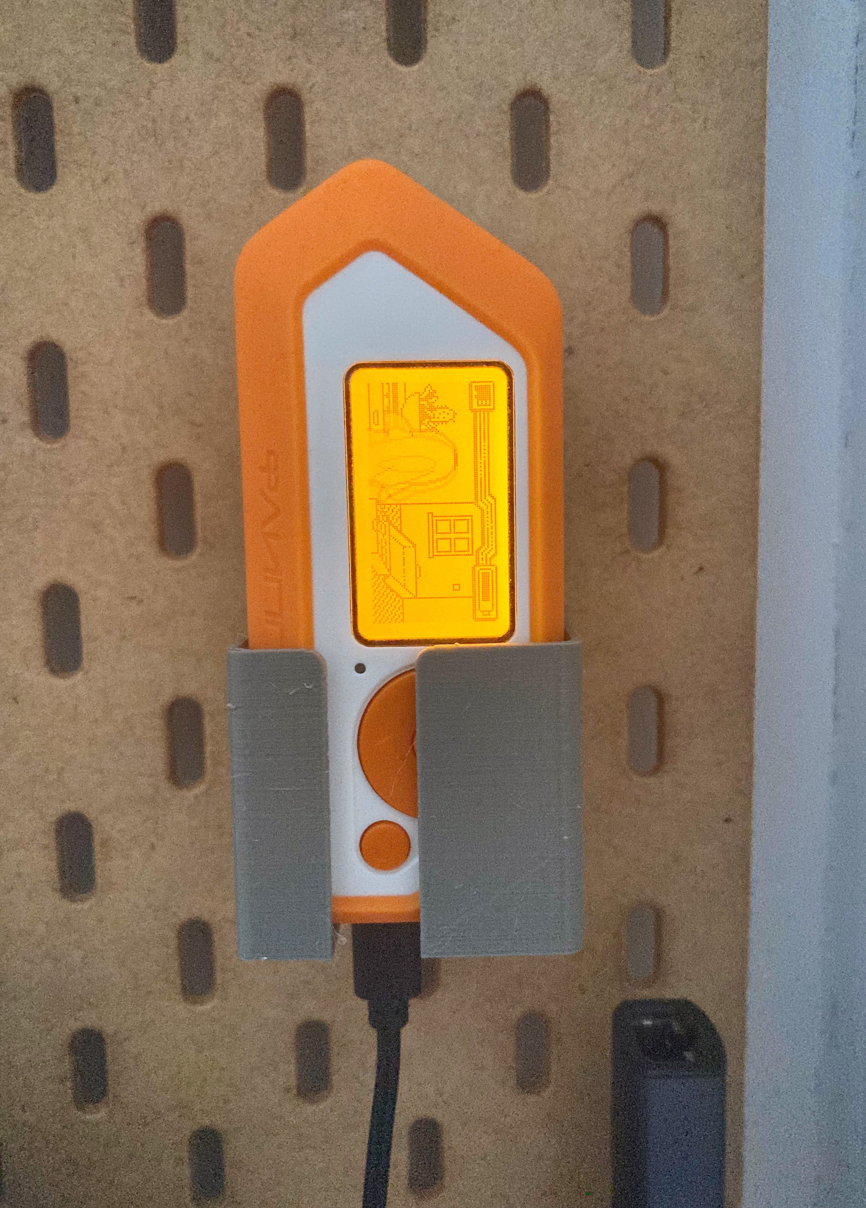 Flipper Zero pocket on IKEA SKADIS