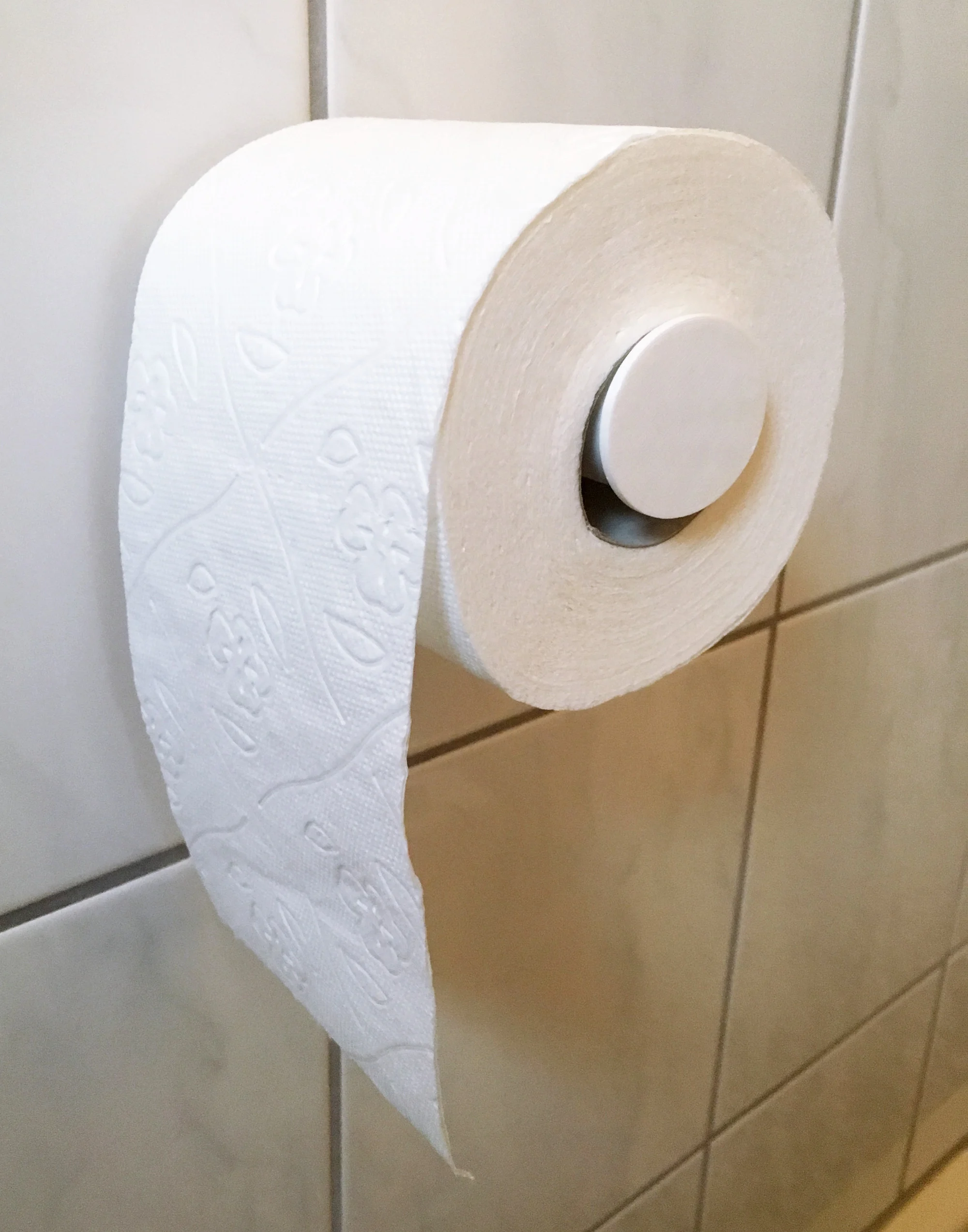 Toiletpaper holder minimalistic