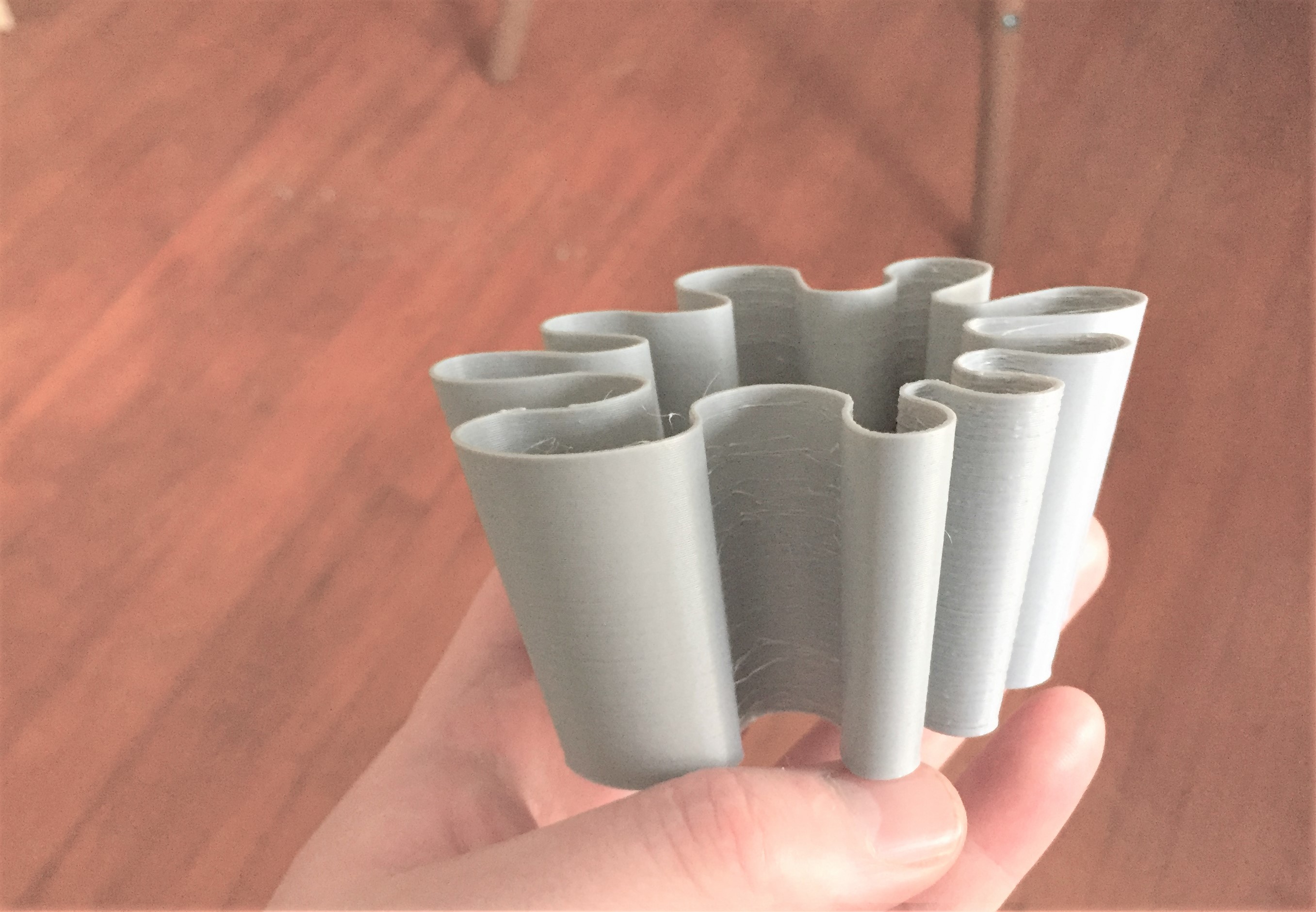 Whimsical Curvy Vase Cup Design