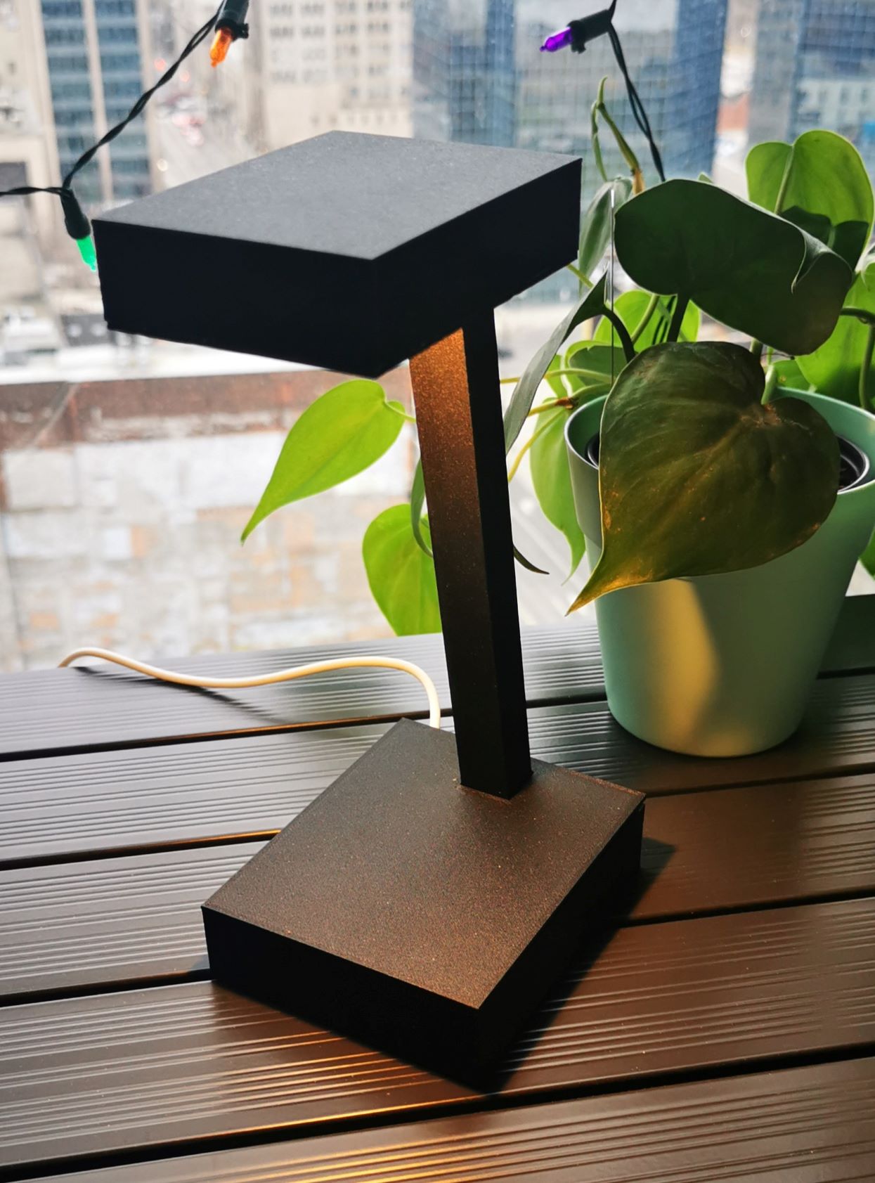 Simple Modern Lamp