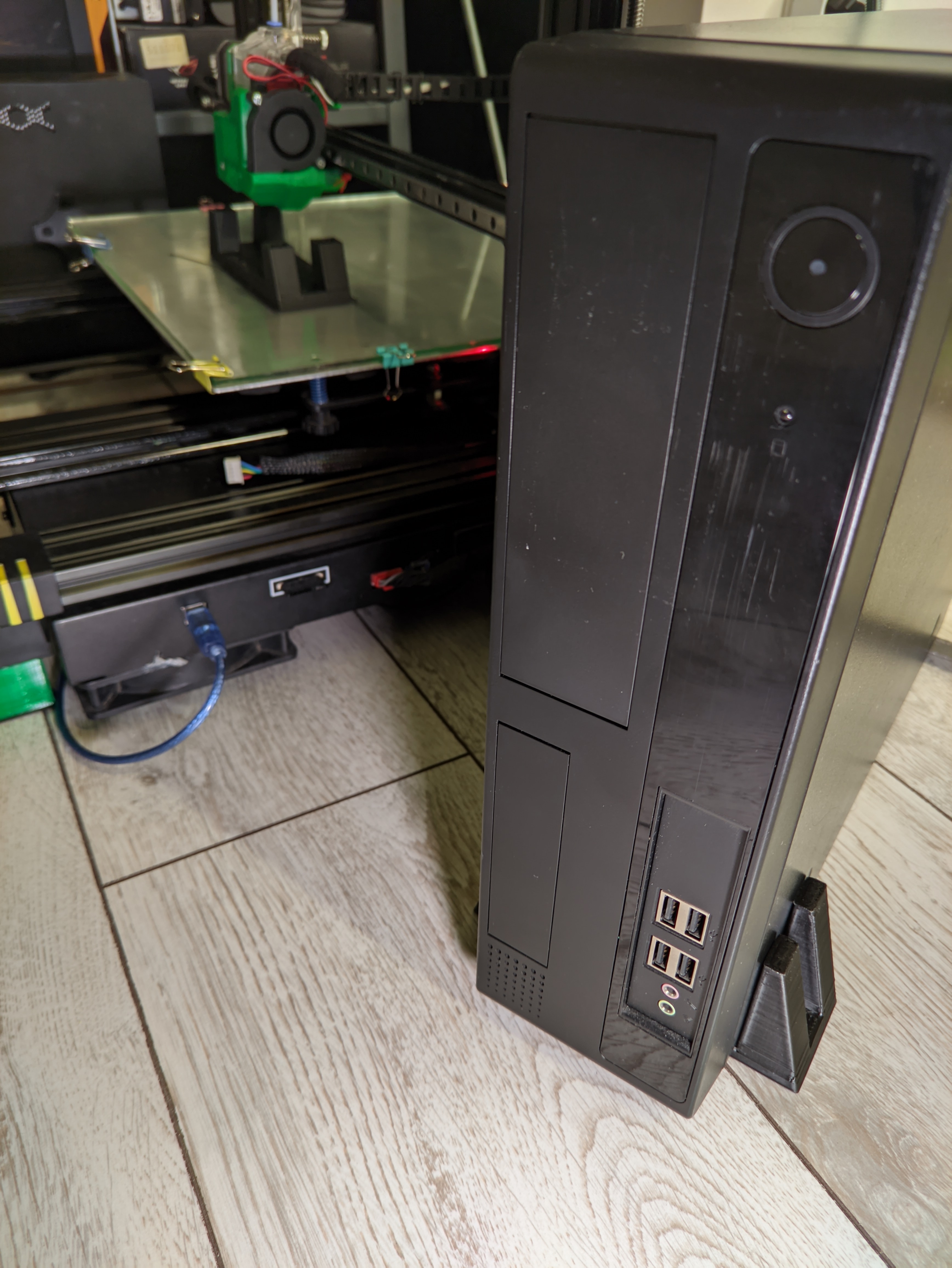 InWin all sff case feet