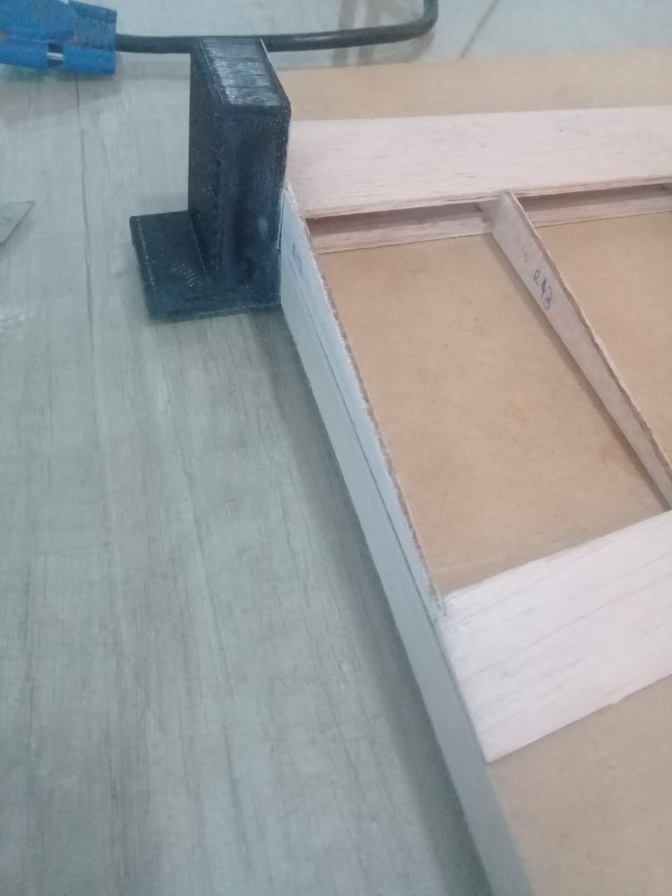 inclined sandpaper block - Taco Lija Inclinado Para Diedros
