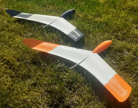 Stinger v2 - rubber band launched free flight glider