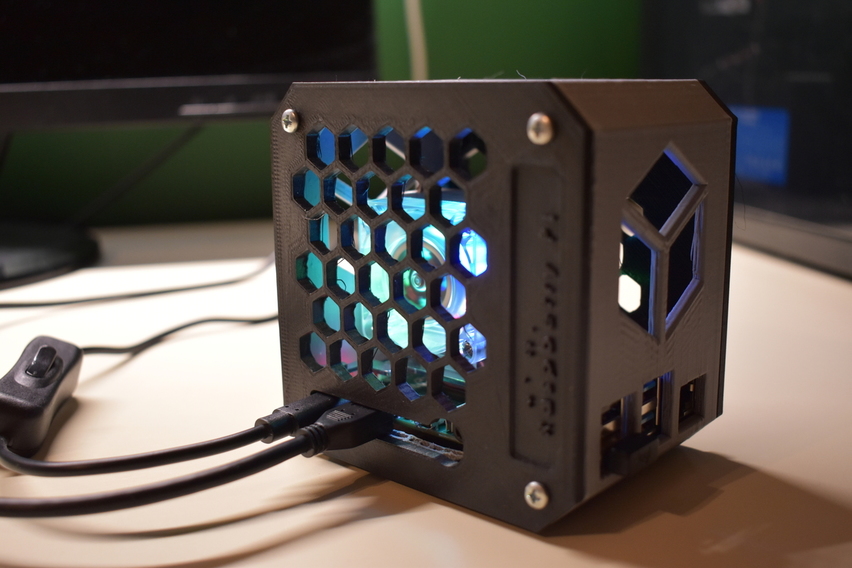 Raspberry Pi 4 Desktop tower Case