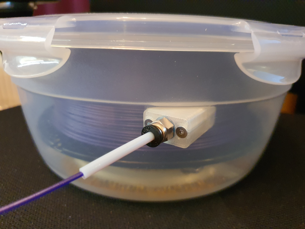 Horizontal Filament Spool Holder for Lock&Lock HSM947 Salad Bowl