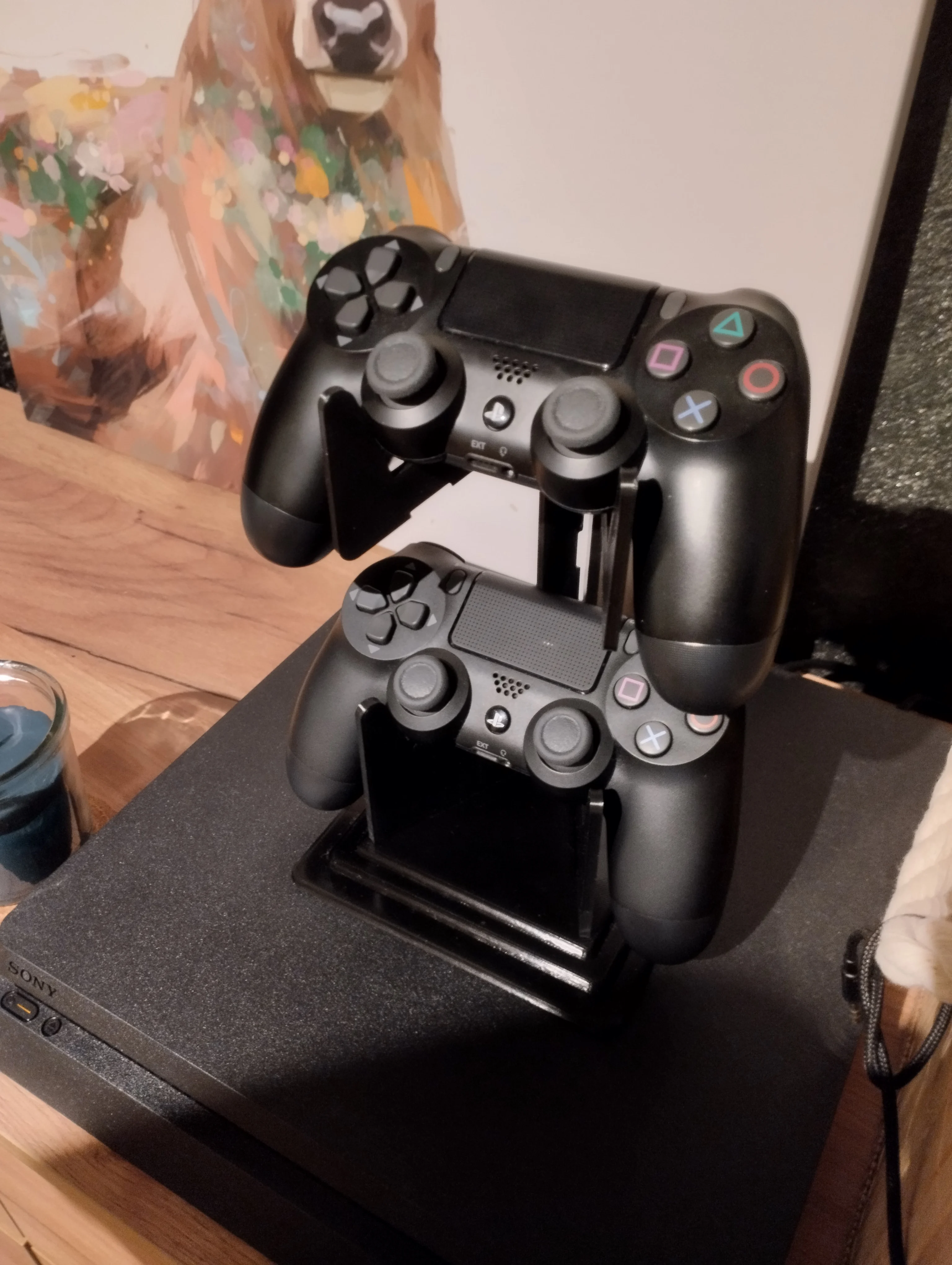 Base for gamepad stand (optimized for PS4 controller)
