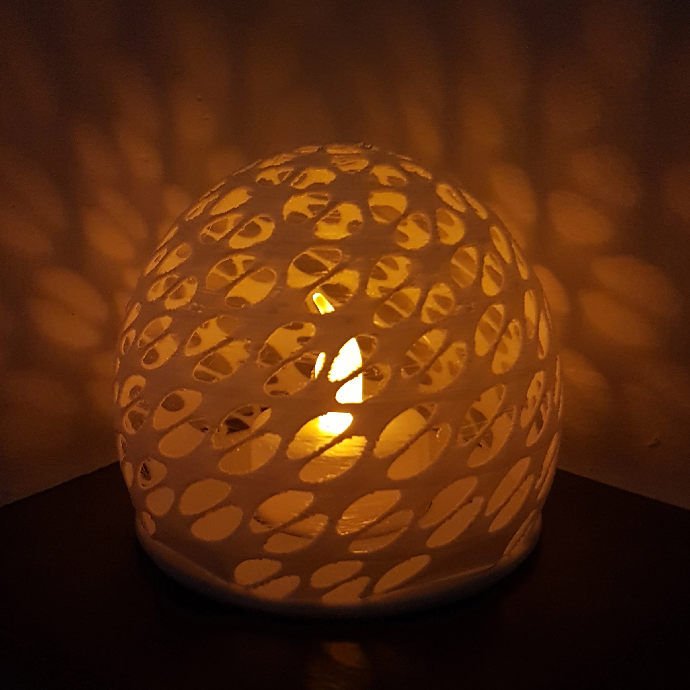 Tealight Holder Twist Bowl