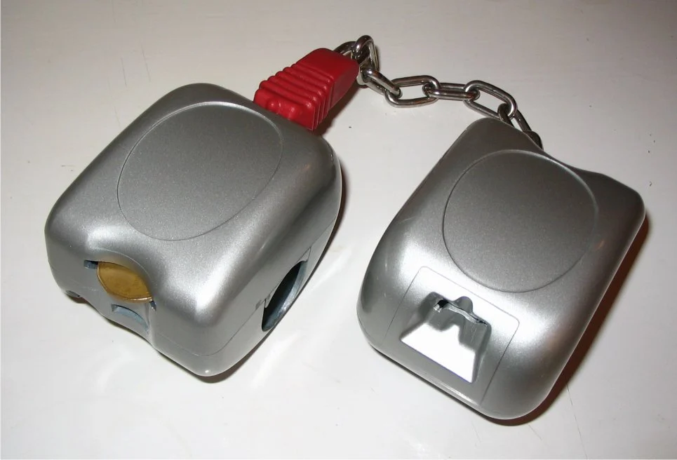 Shopping trolley / Cart lock pick - with dummy Australian coins.