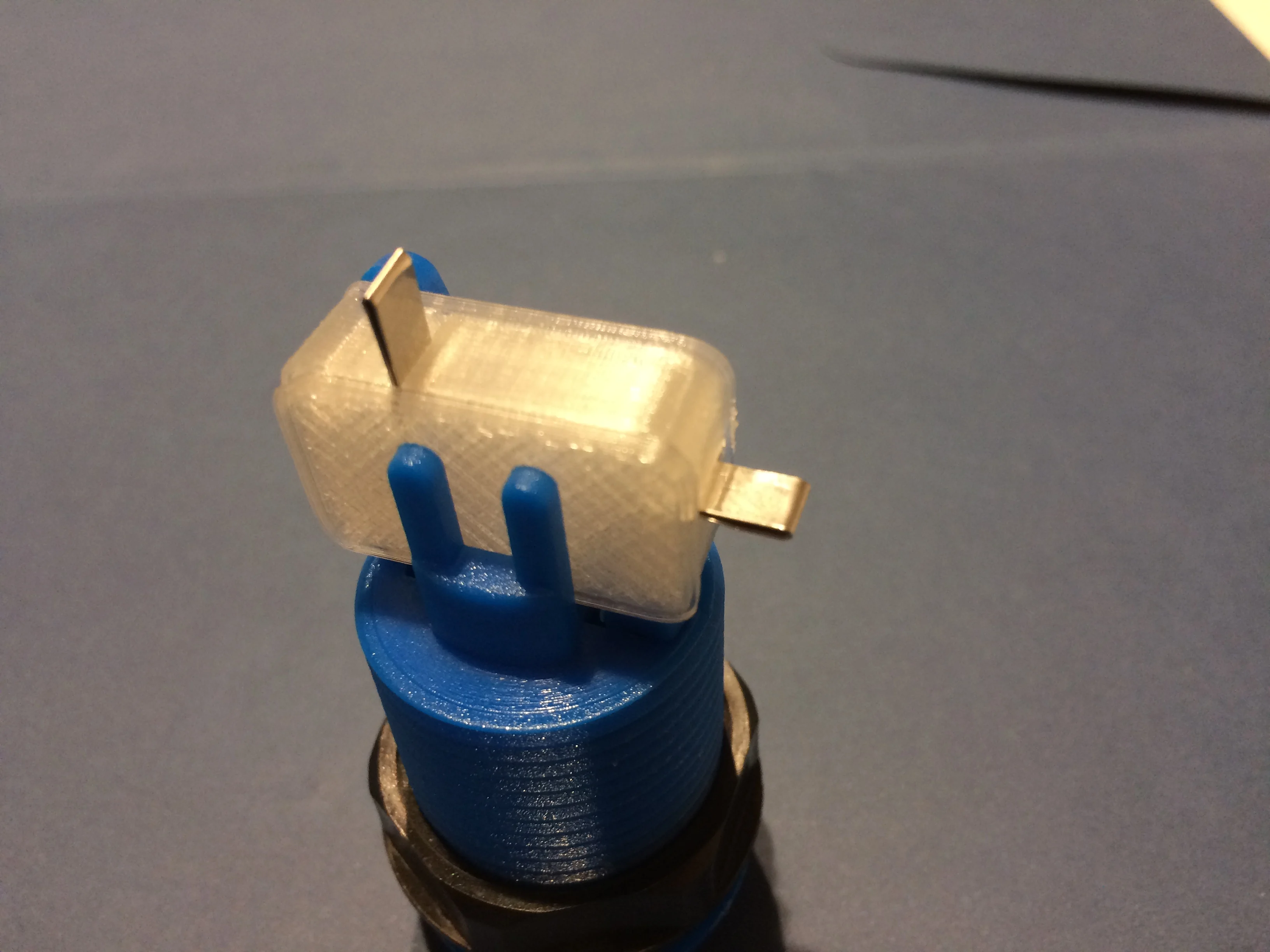 Poor man leaf switch for standard arcade button