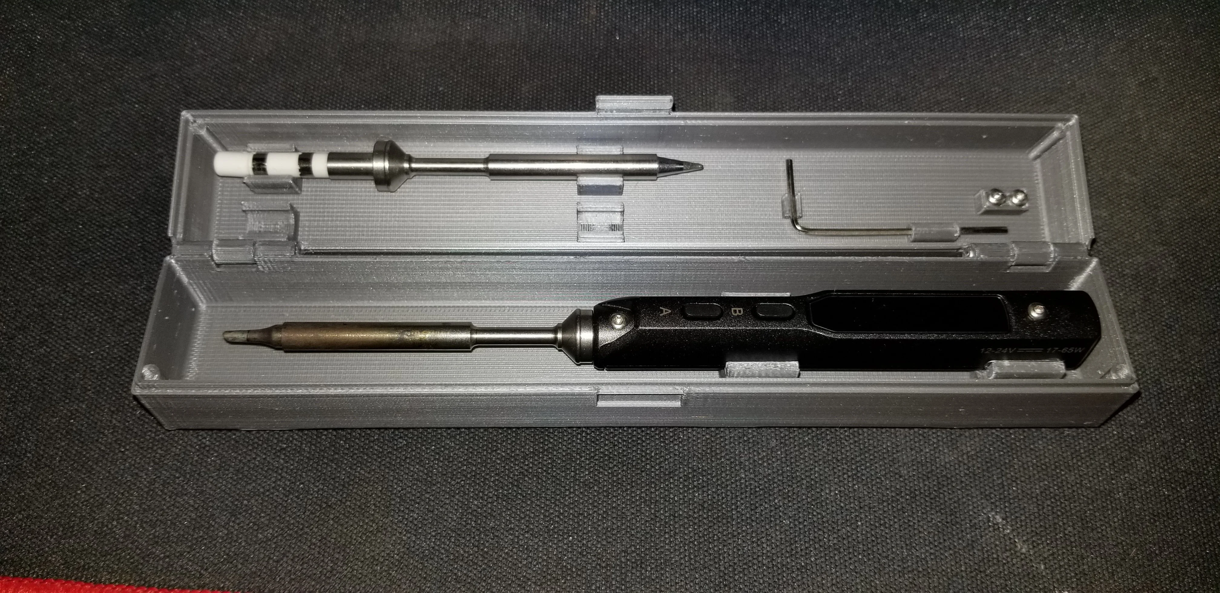 TS100 Case R3d