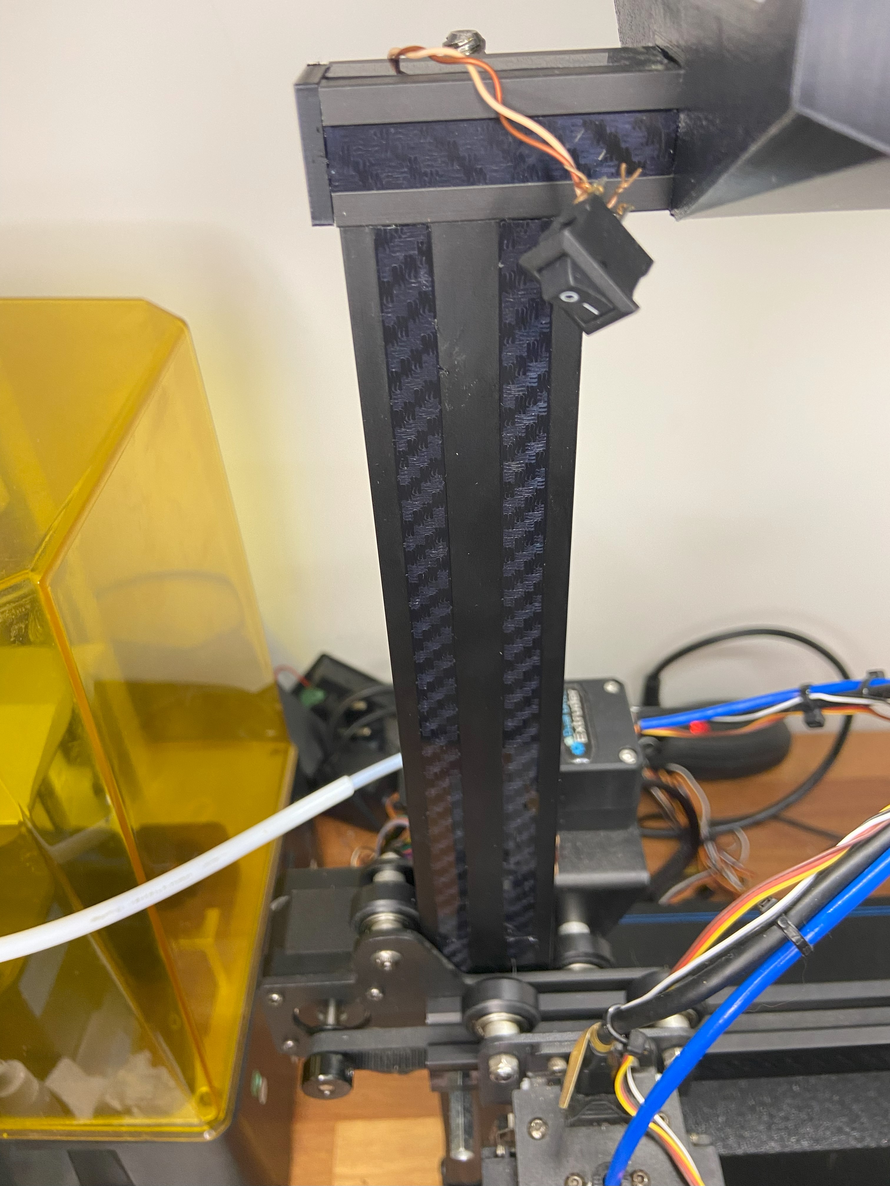 V-SLOT COVER CARBON FIBER TEXTURE