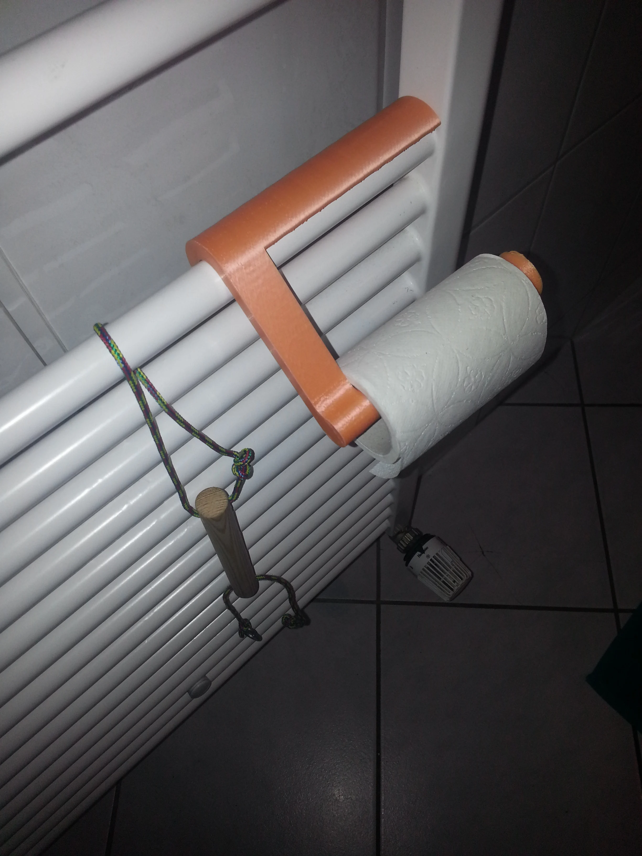 oh shit toiletpaper radiator clip