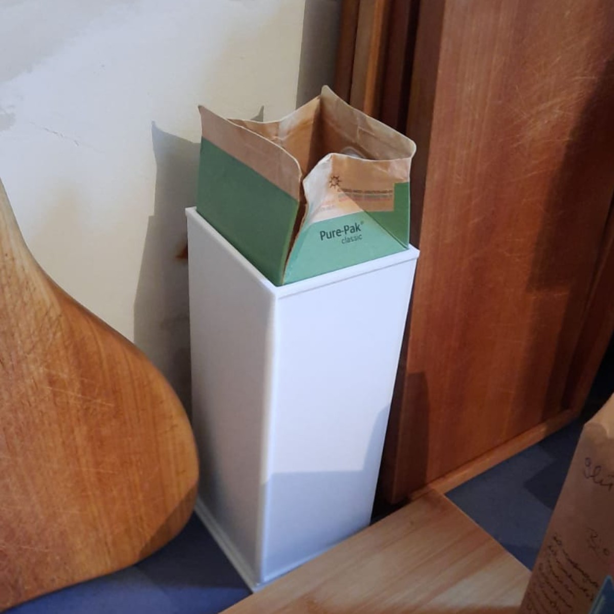 Tischmülleimer Küchenmülleimer Table bin for tetra pak
