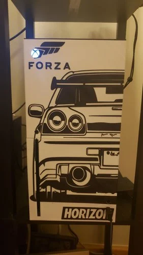 Xbox Series X Panel - Forza Horizon (R34 Skyline)