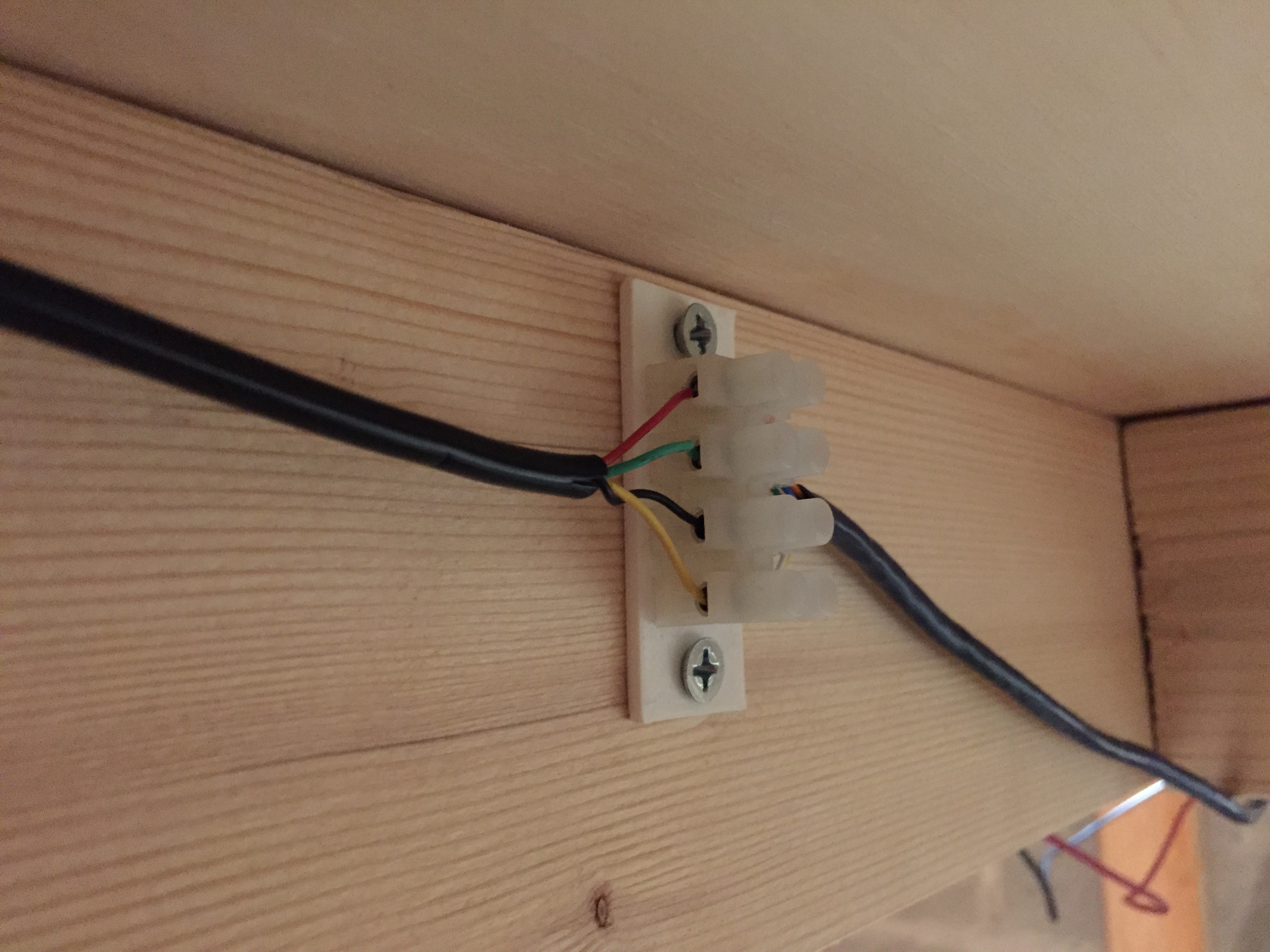 european terminal block press fitted mount / base