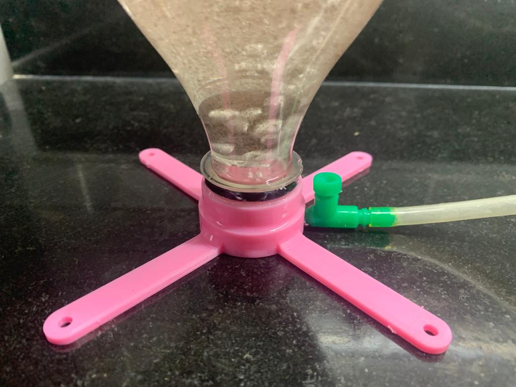 Brine shrimp hatcher