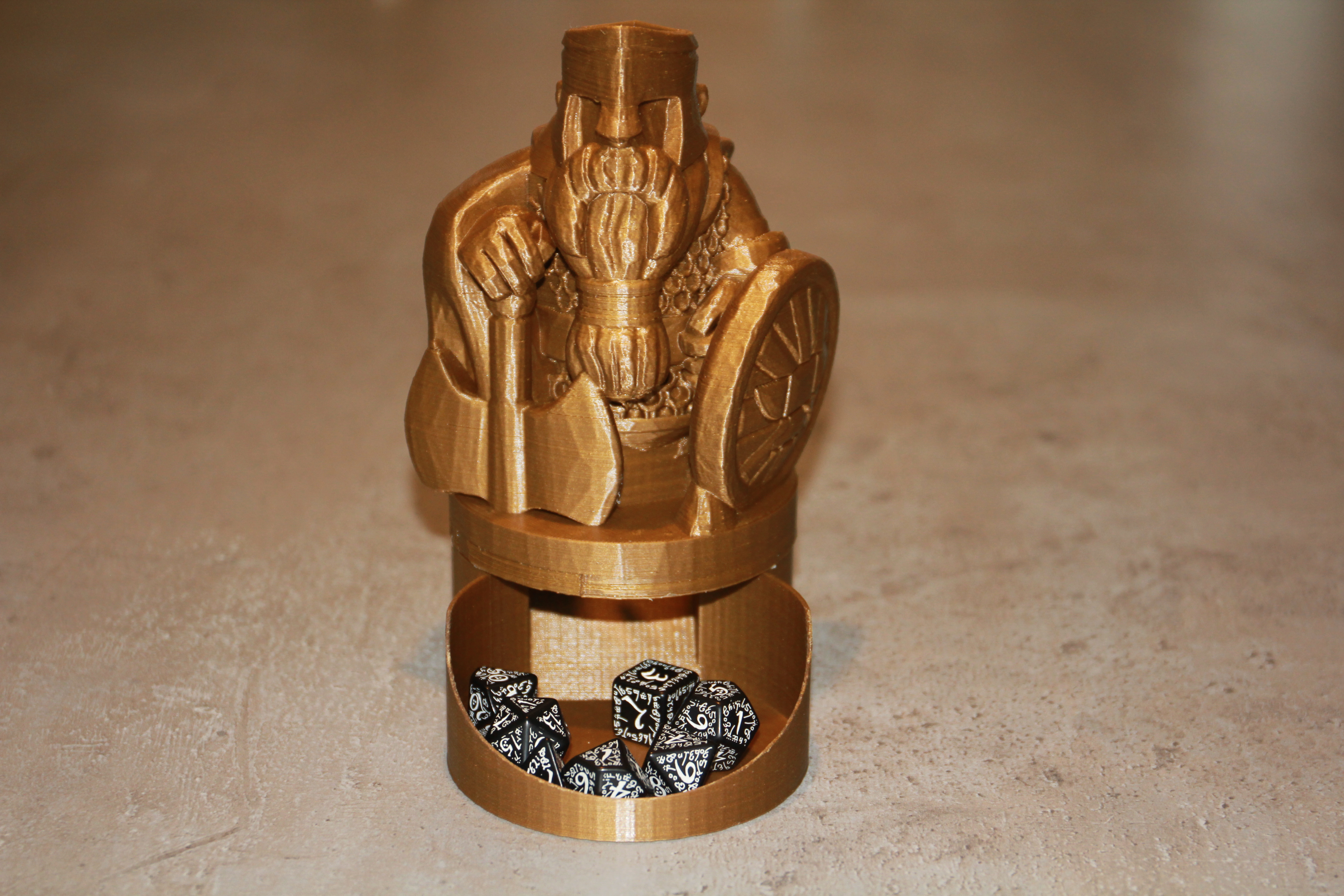 The Dice Dwarf - easy to print dice tower, no support needed