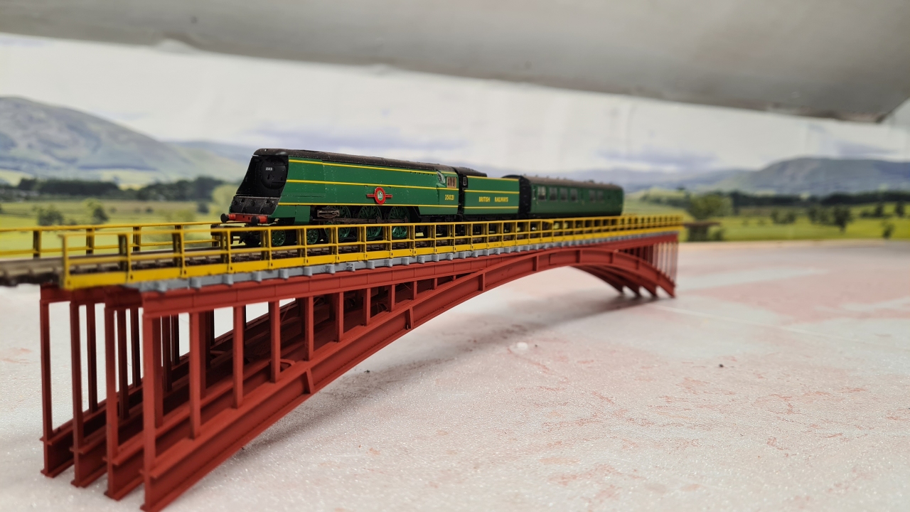 N Gauge Victoria Railway Bridge