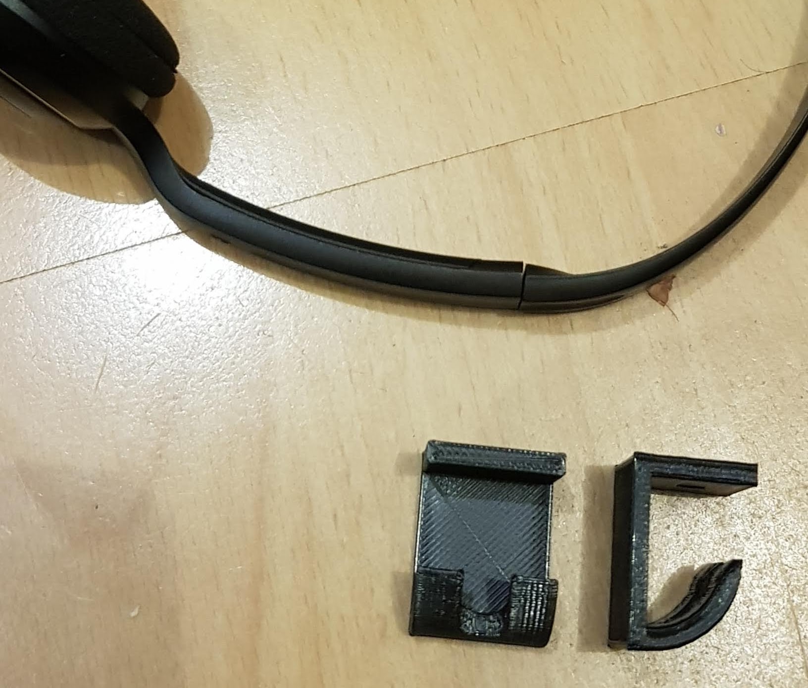 Headset Halterung unter Tisch (headset clip)