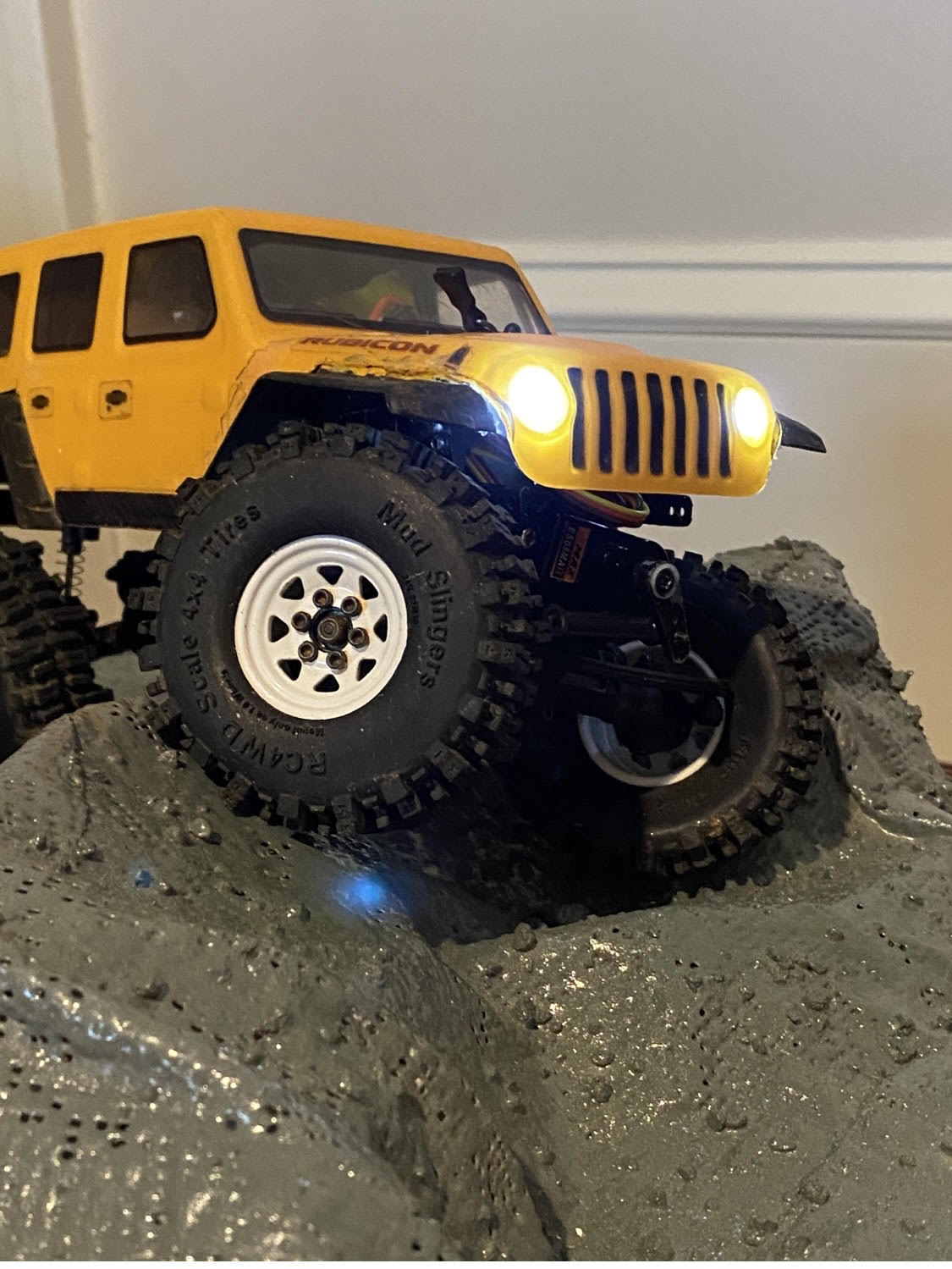 SCX24 Jeep Light Buckets