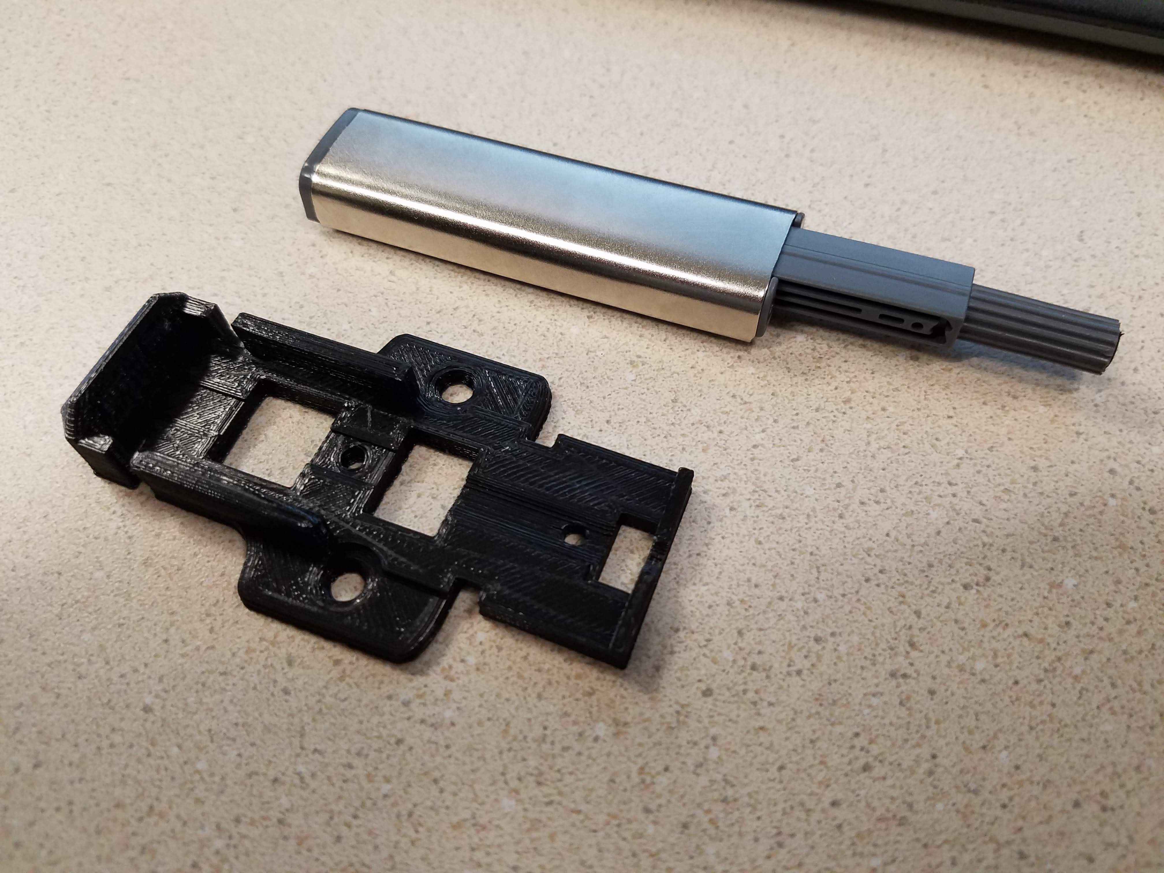 Push Open Hinge Bracket (For Ikea push-open hinges)