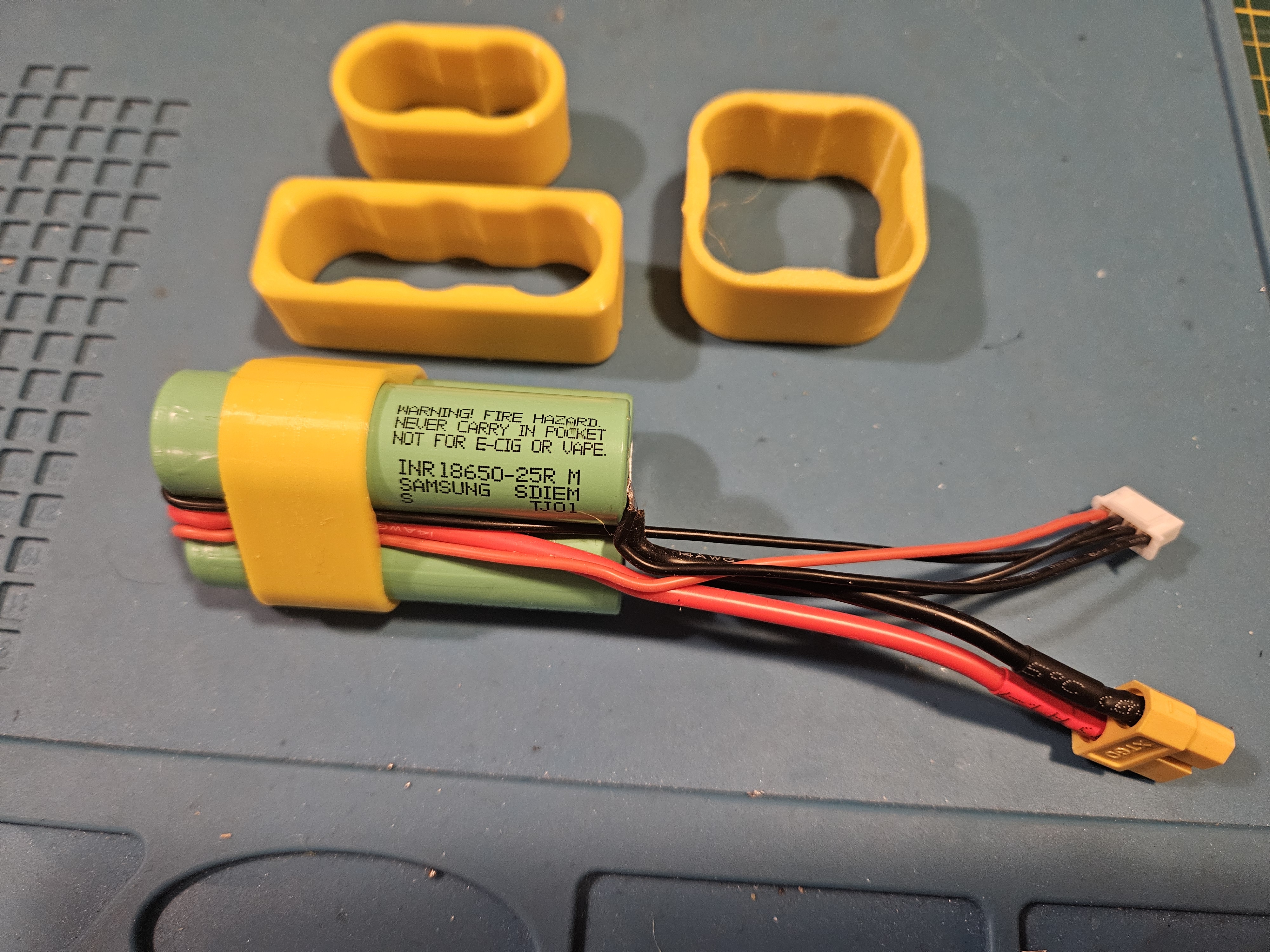 18650 cells holder tools for welding packs.