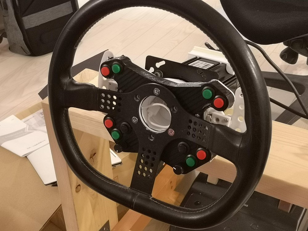 Warenosyo's $15 wireless sim-racing buttonbox (12buttons, two rotary switches and paddle shifters )