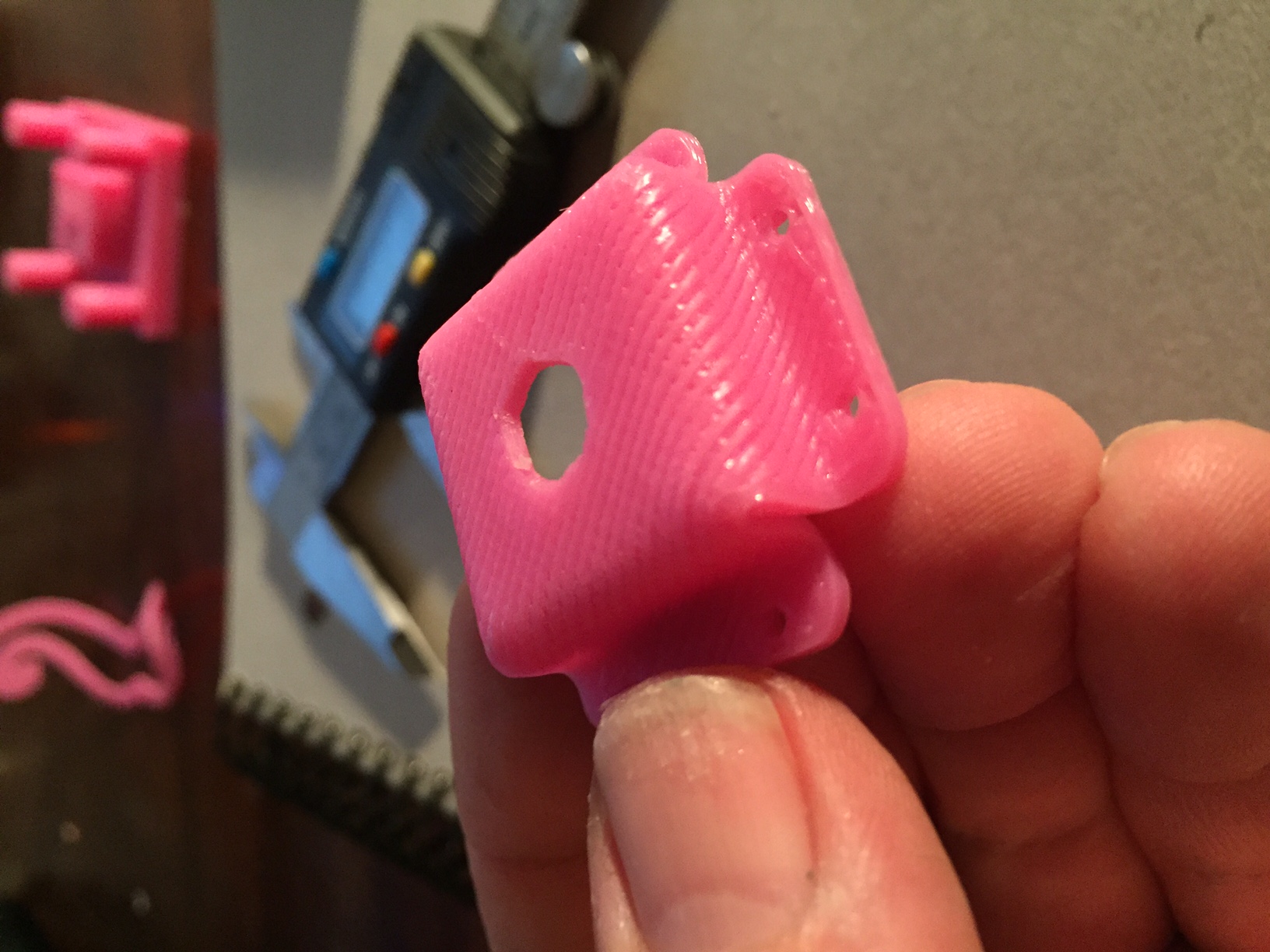 Formed 3D printed bracket