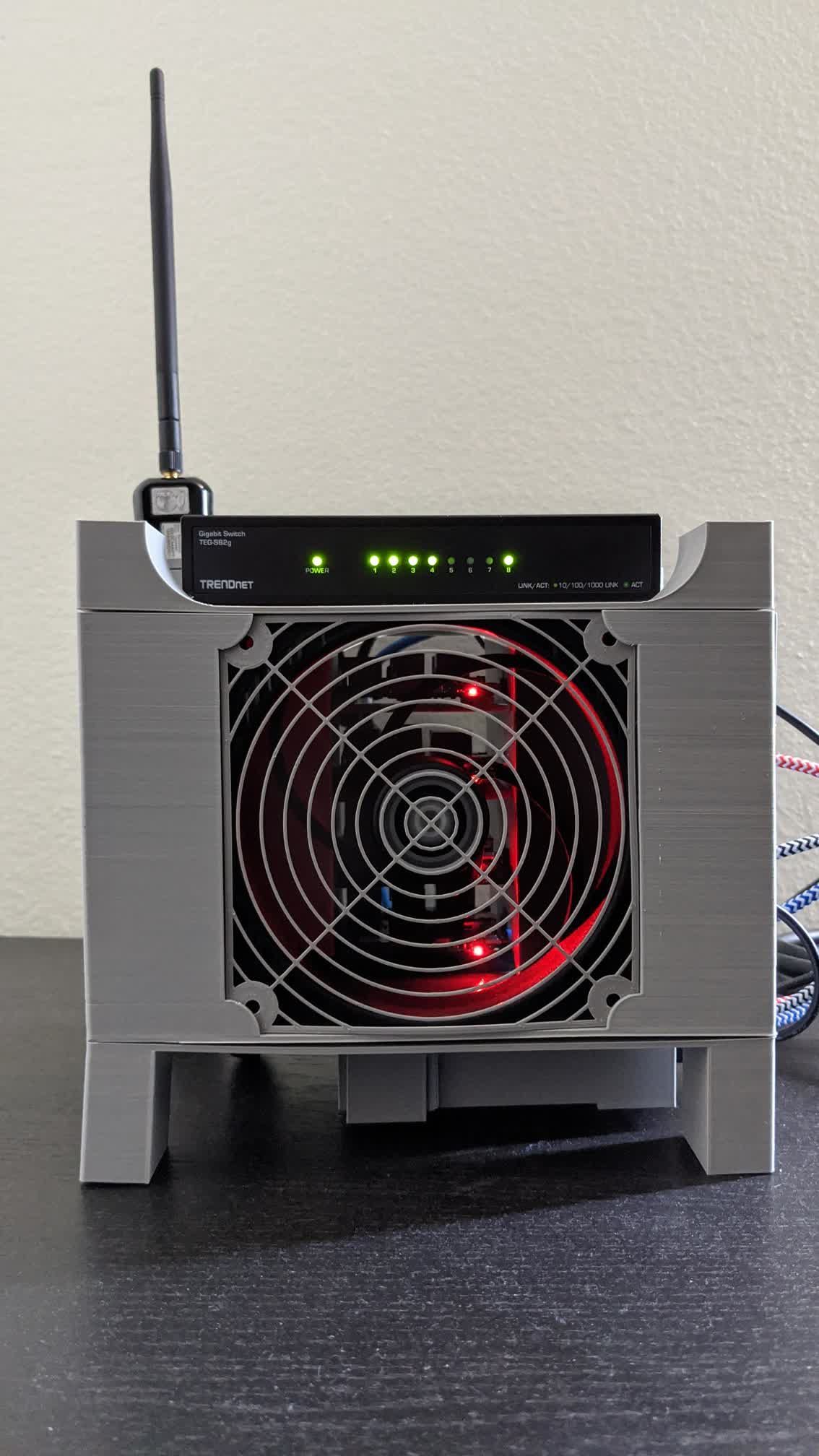 Raspberry Pi Cluster Case