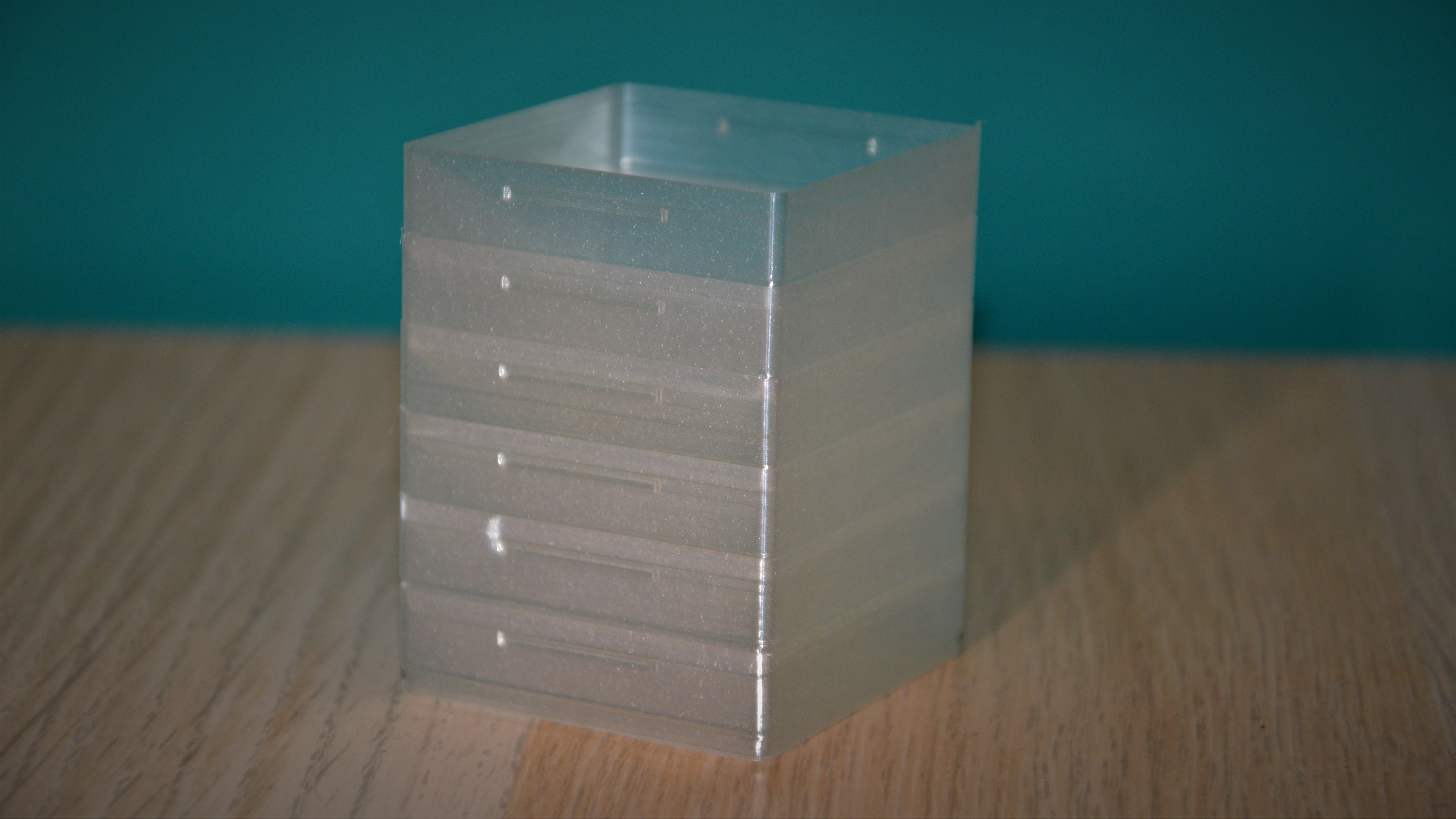 Small Stackable Vase Box