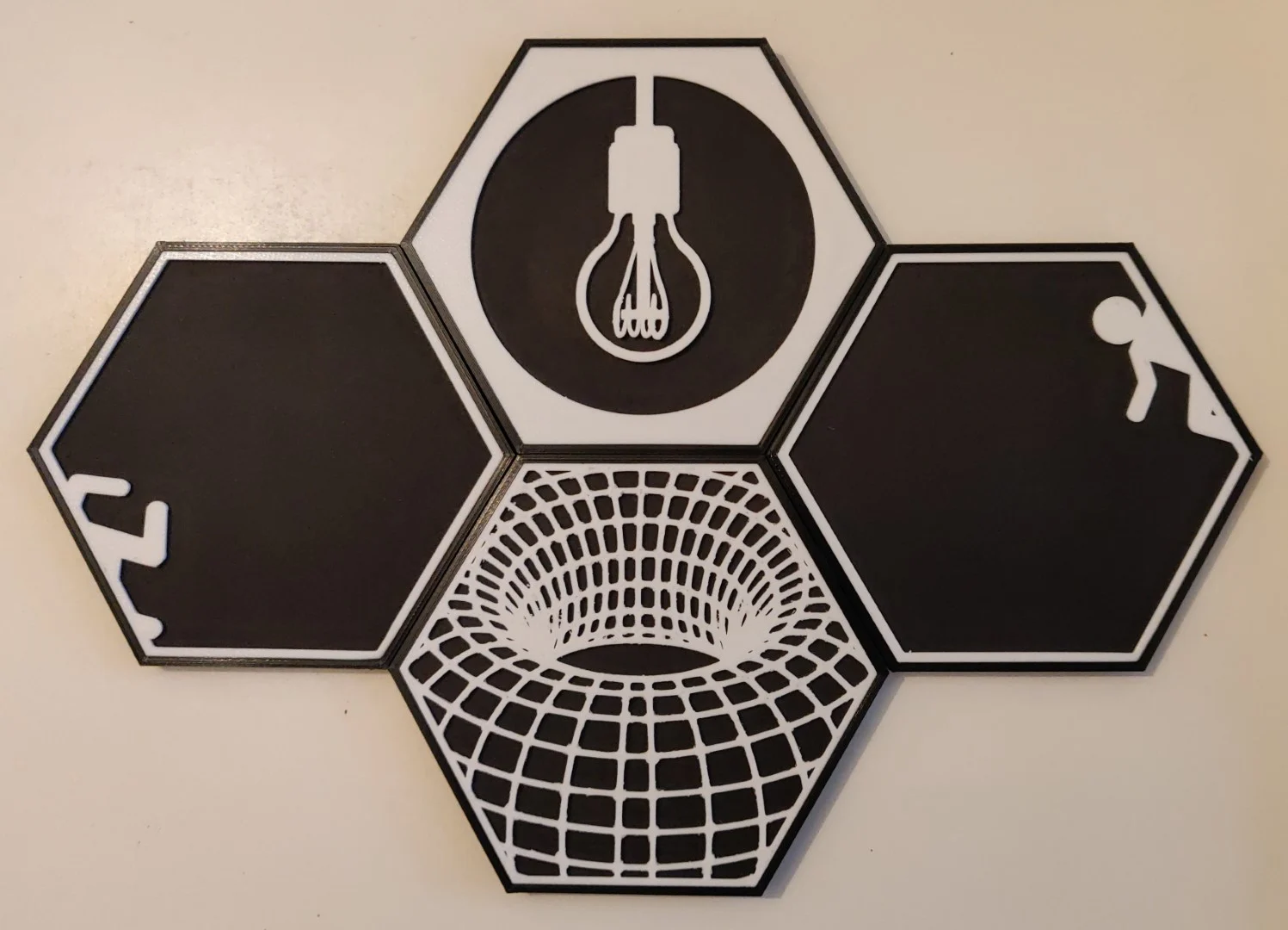 100Hex Wall Frames (Filament Saver Remix)