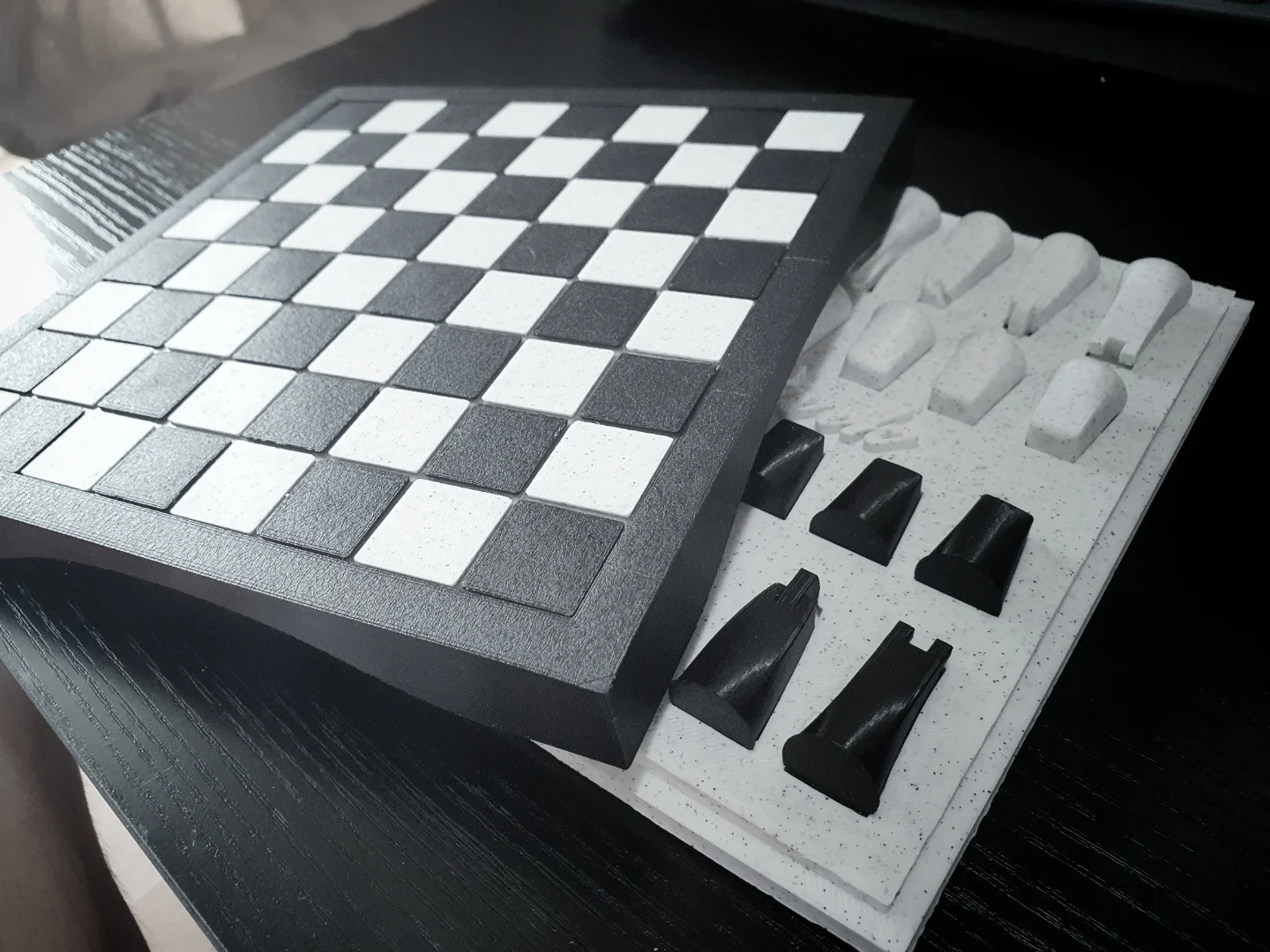 Chess Set ( Board / Pieces / Box )