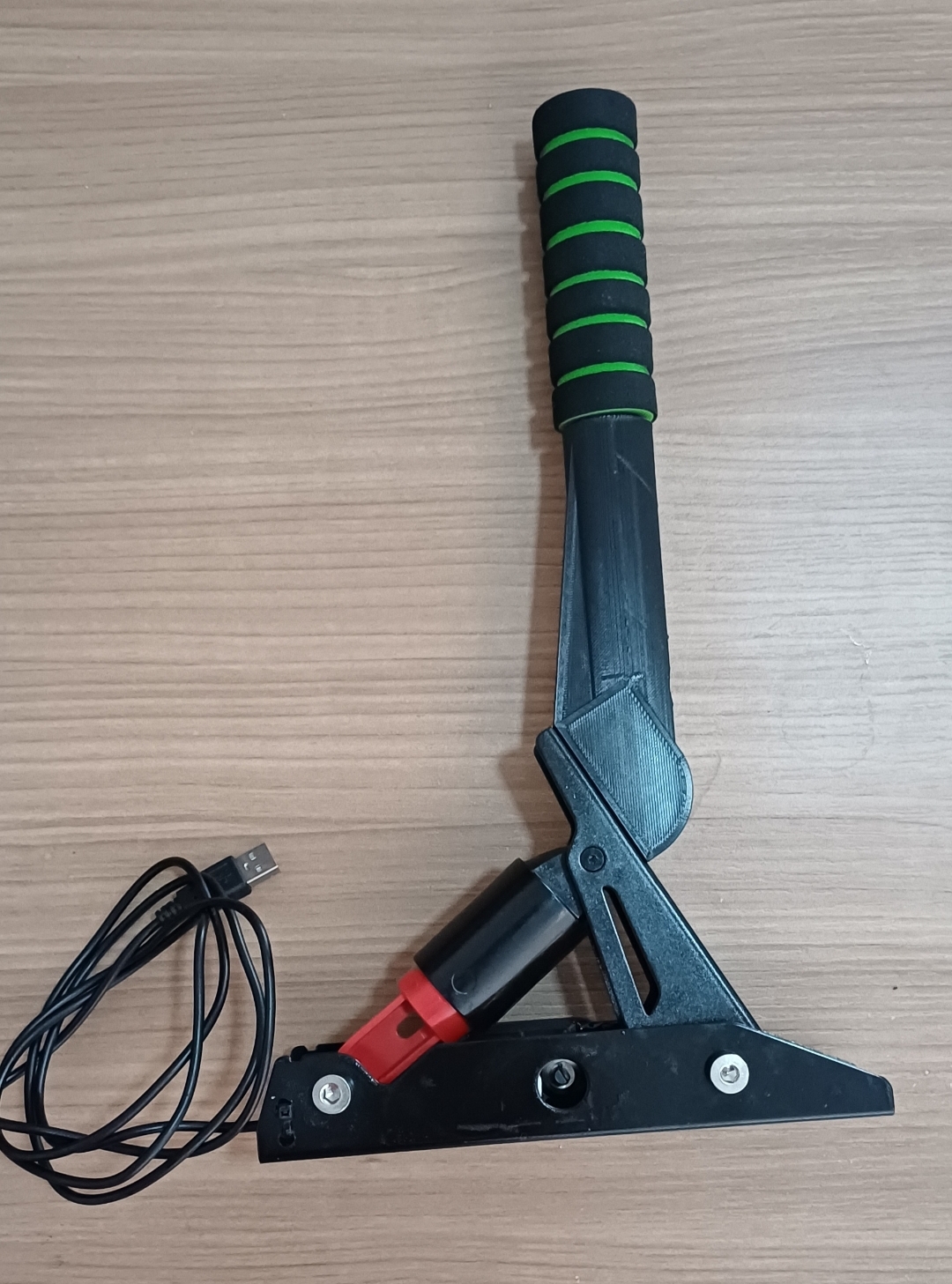 mango freno de mano pedal logitech