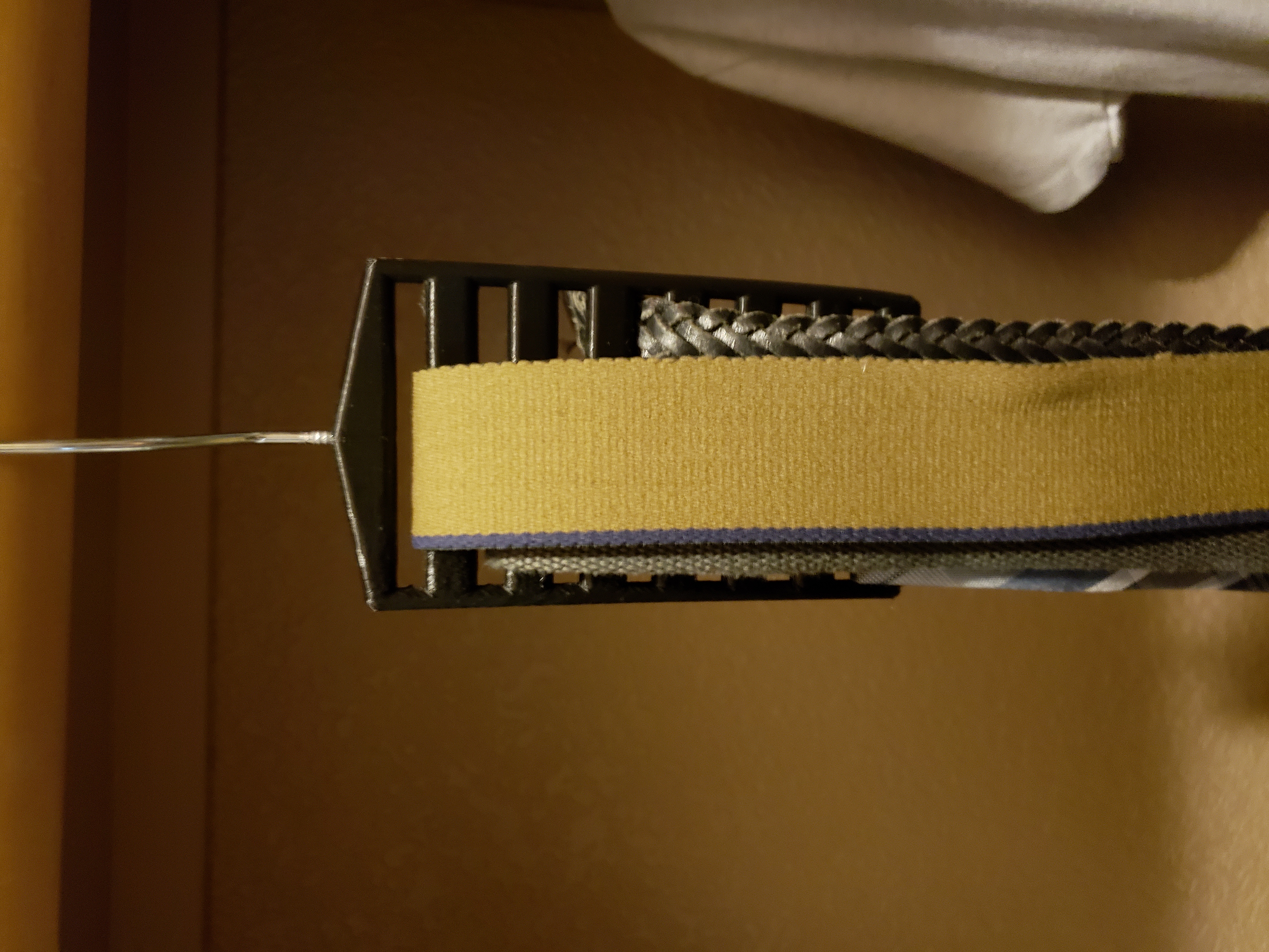 Tie/Belt Organizer