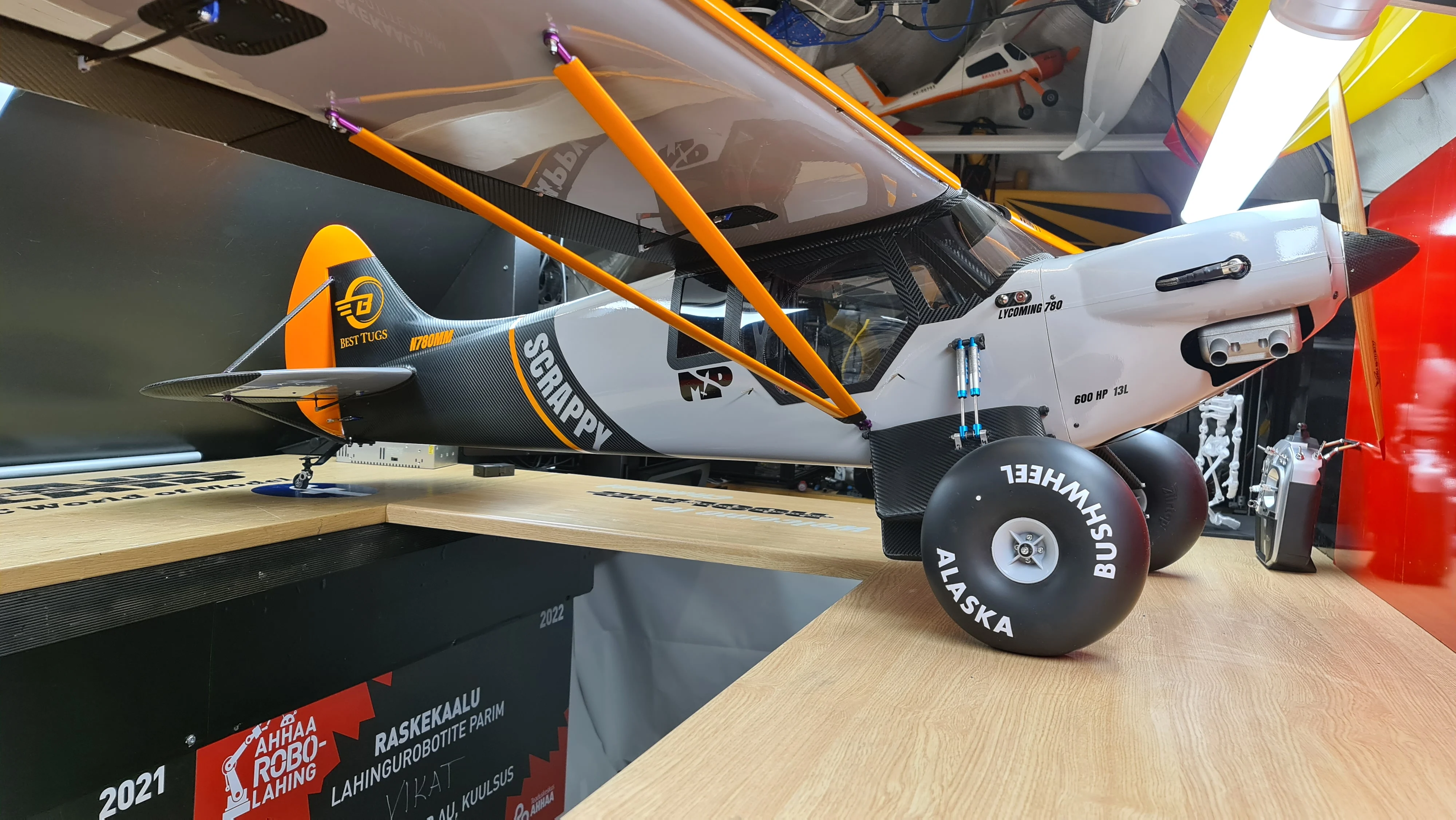 RC AIRPLANE SCRAPPY, Scale 1/3