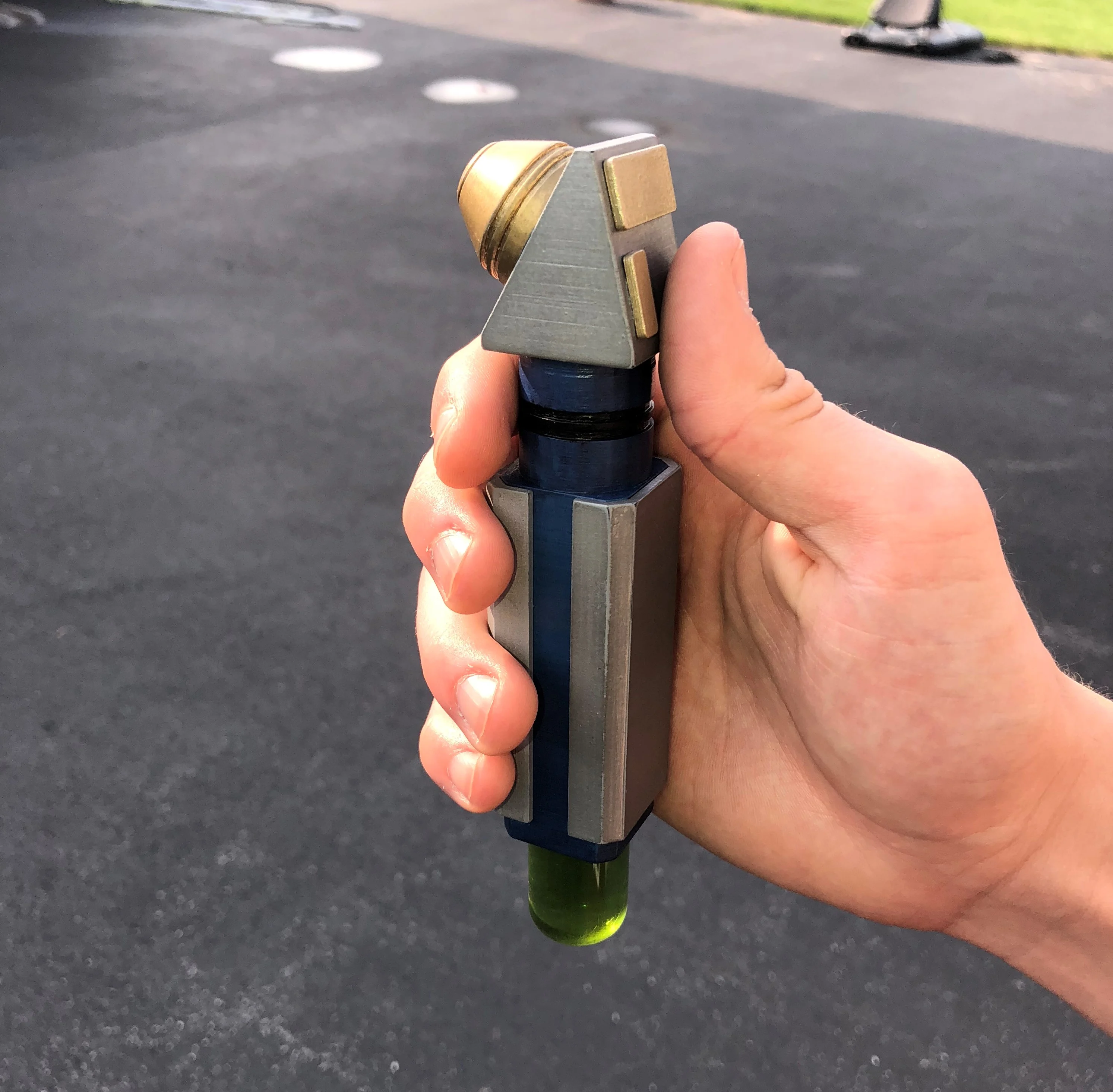 Star Trek Voyager Hypospray Prop