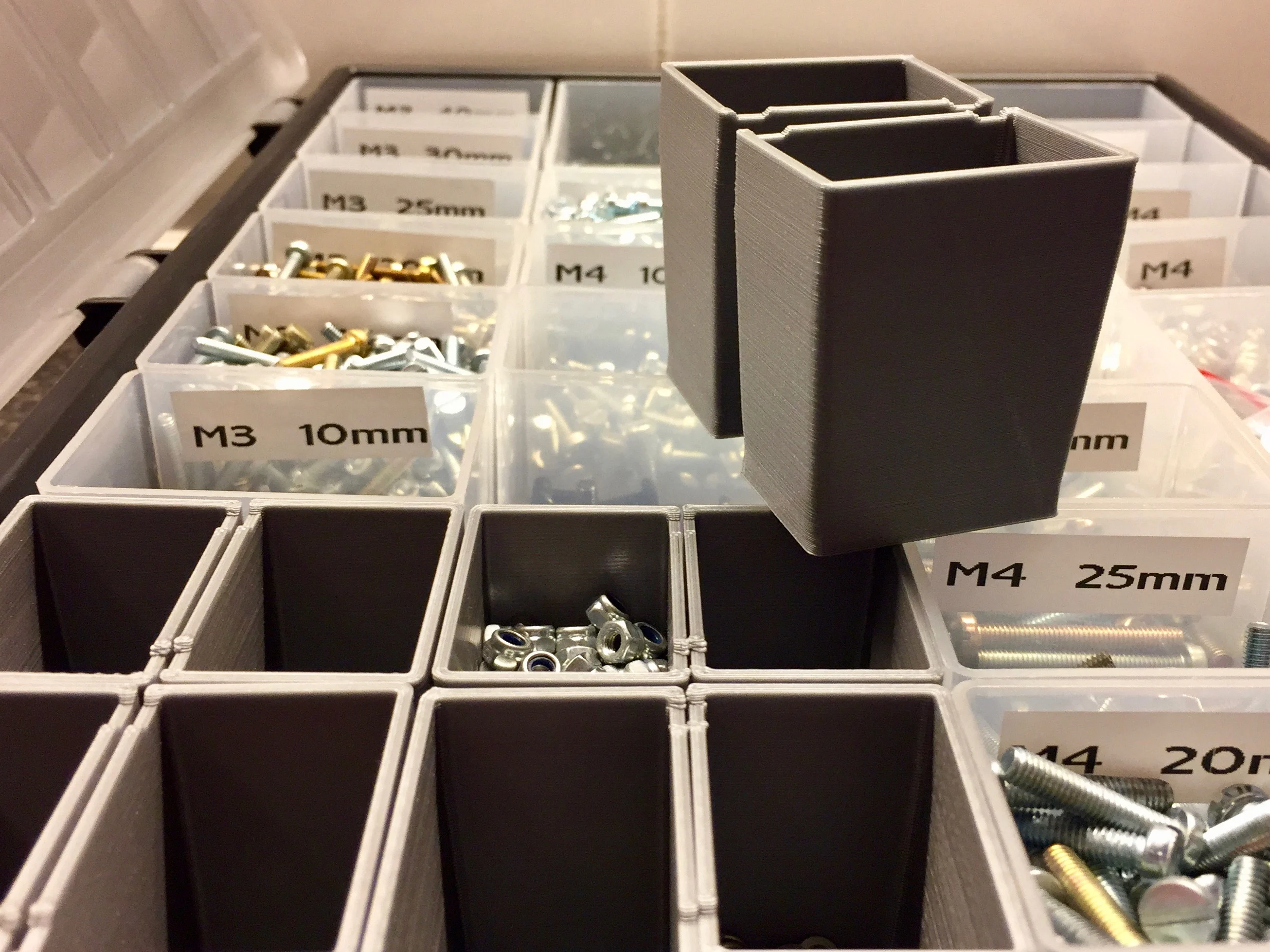 Small container for Raaco storage box