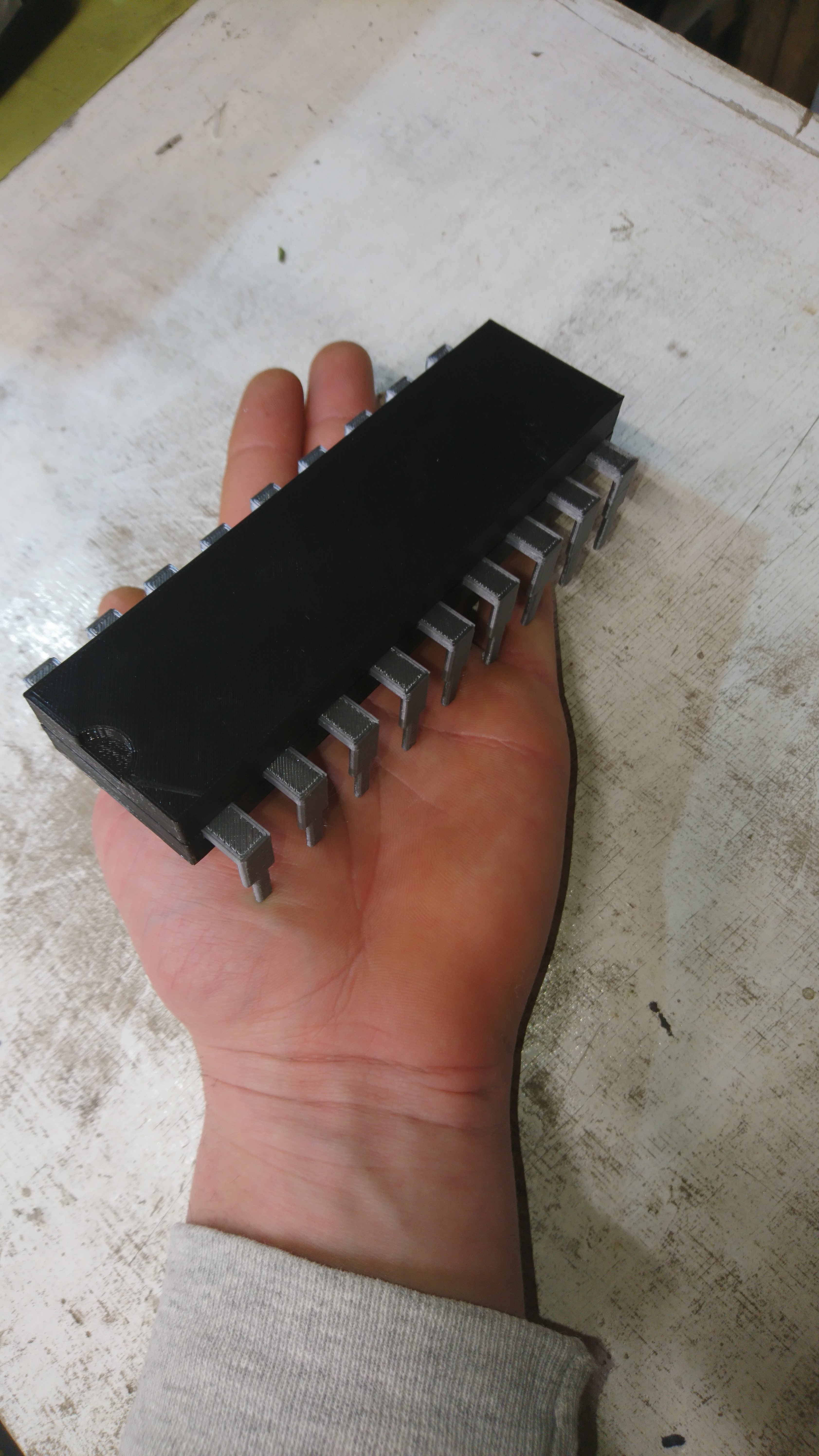 Chip 18 Pin