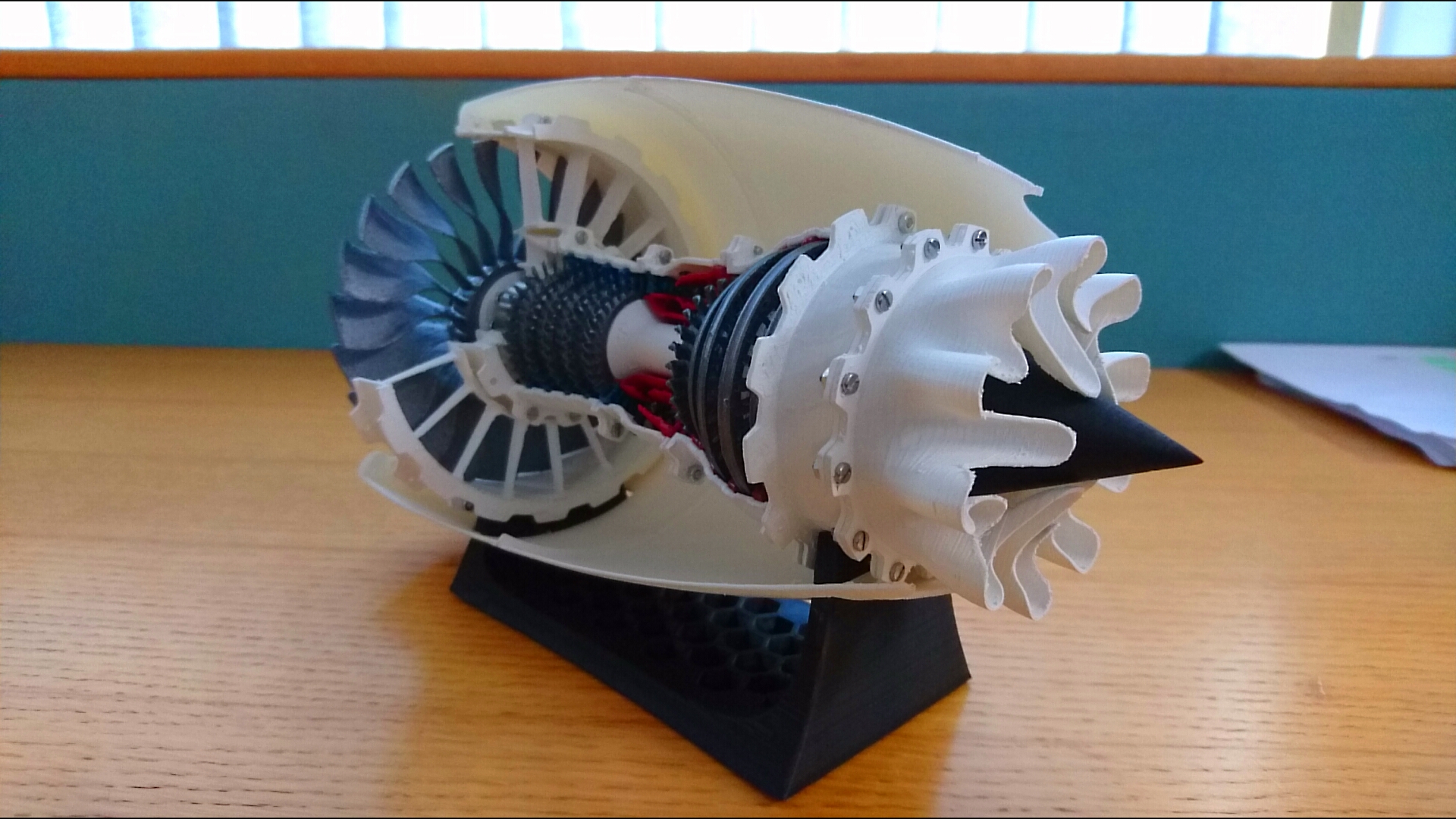 JET ENGINE