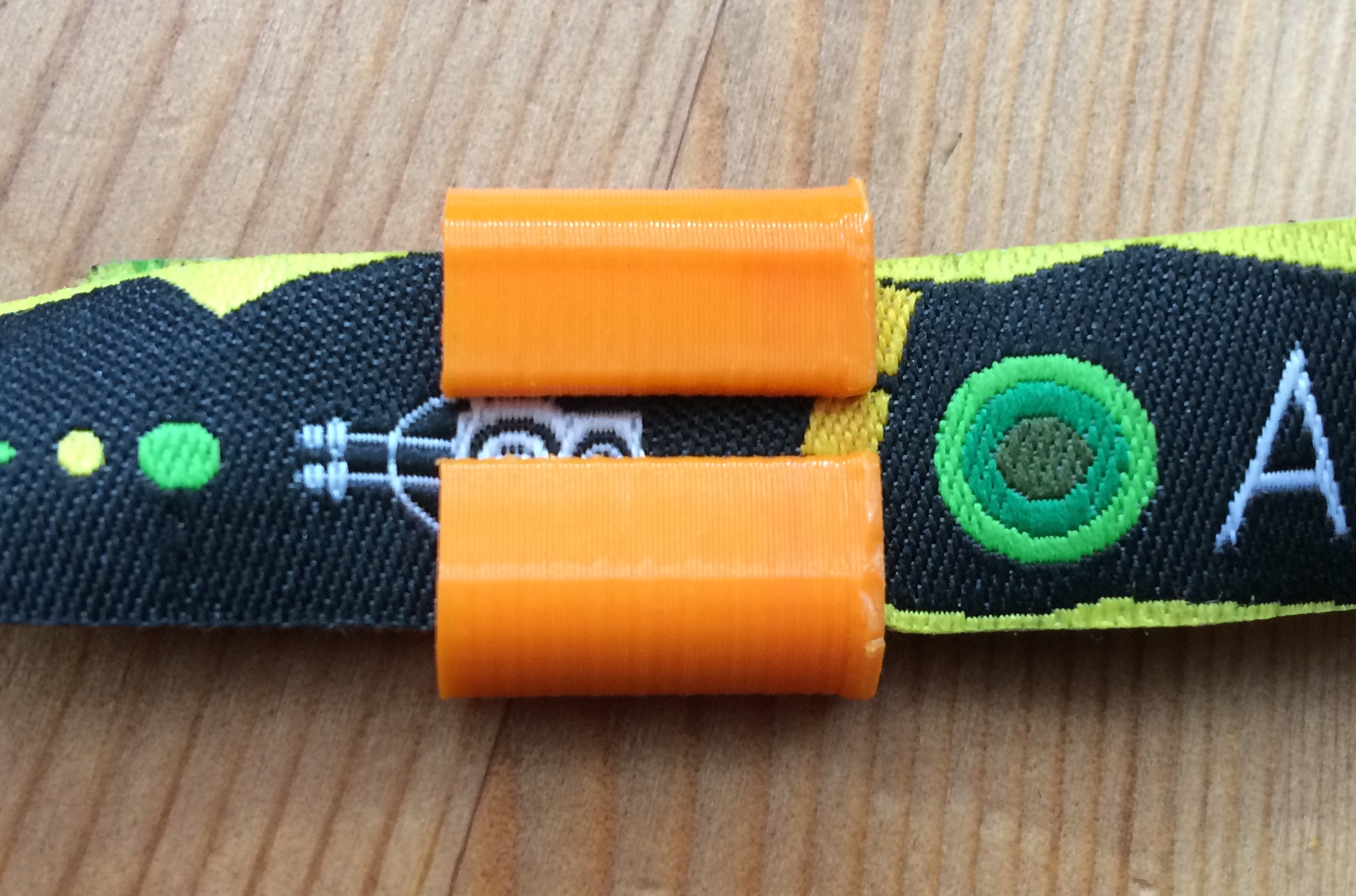 Festival or concert wristband clip