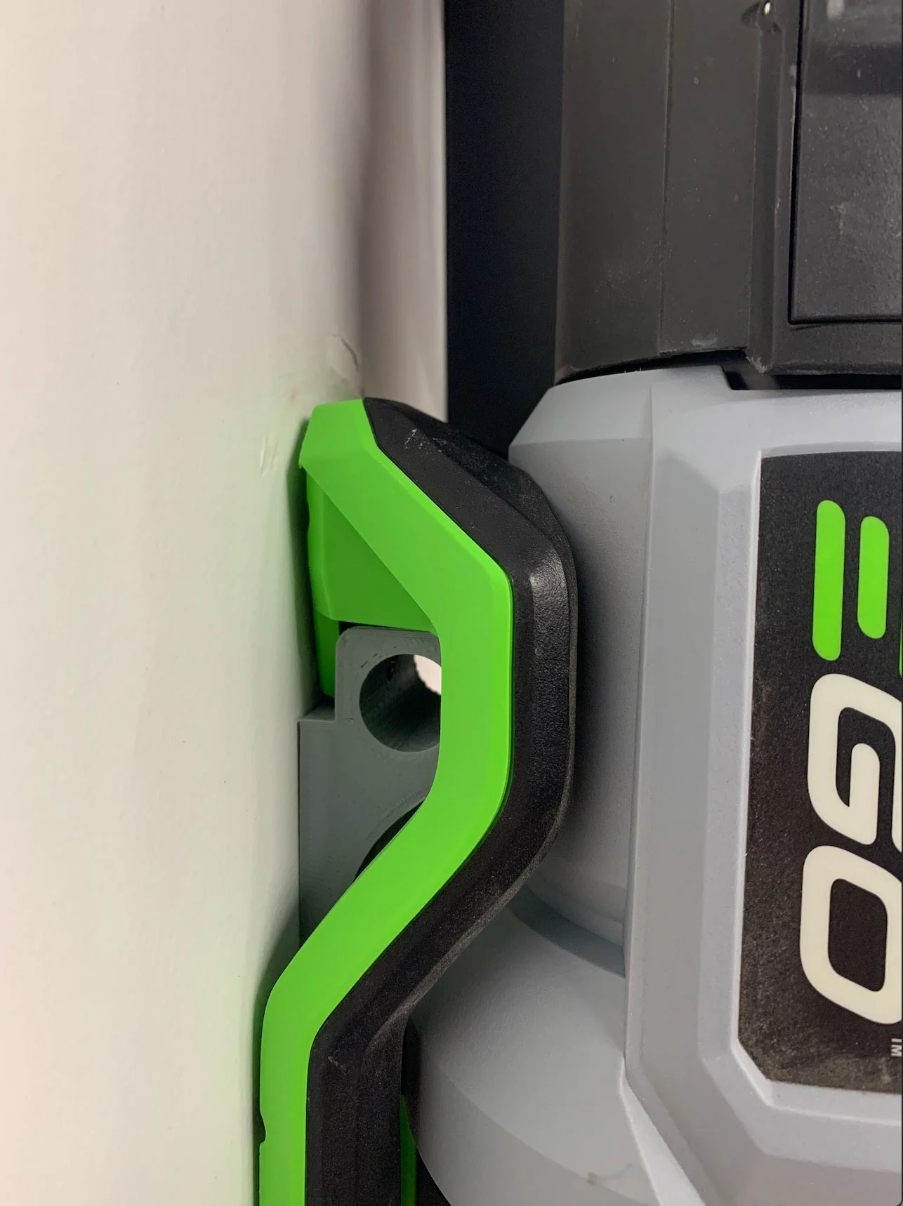 EGO 650 Leafblower wall mount