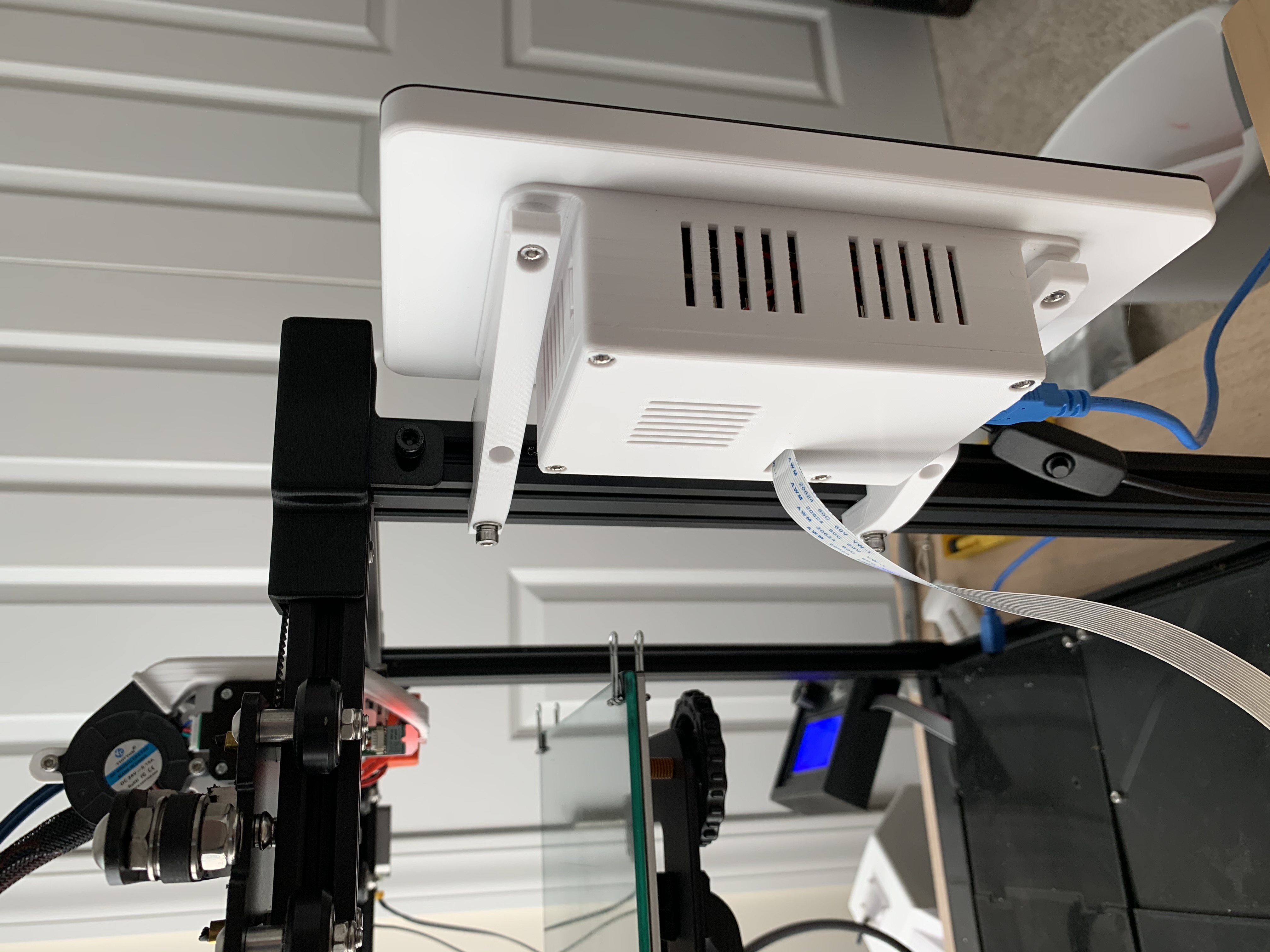 Raspberry Pi 7 Inch Touchscreen Case 2020 Mounts